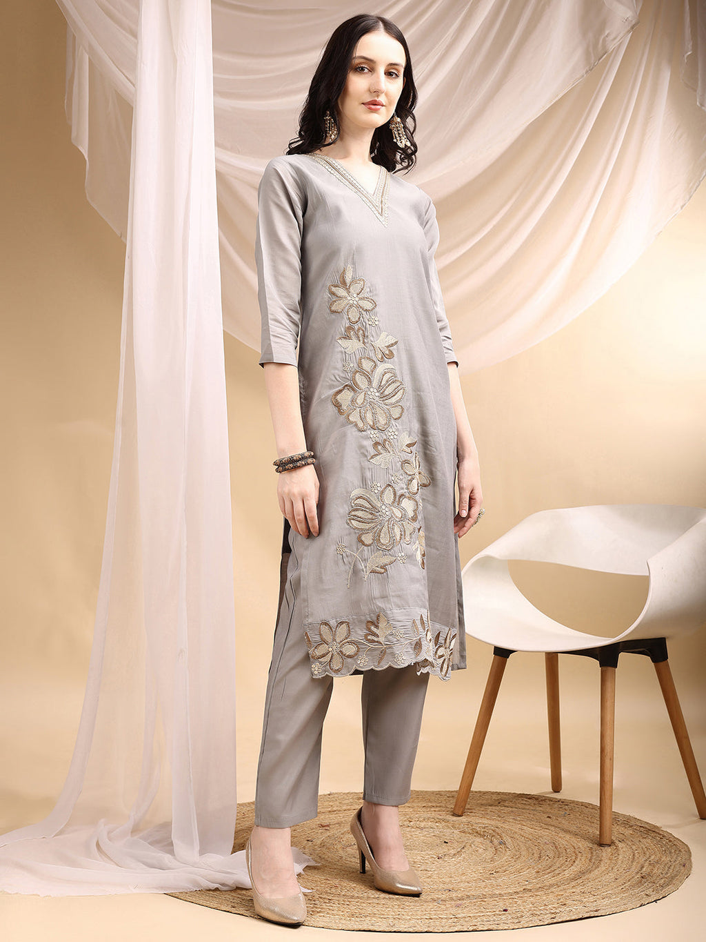 Hand & Thread Placement Embroidered Kurta With Pant & Embroidered Dupatta, Grey - Hiral Fashion | Grocsy