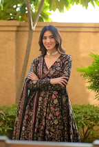 Sonakshi Women's Black Maslin Digital Print Full Round Flair Anarkali Gown Set With Dupatta | Grocsy