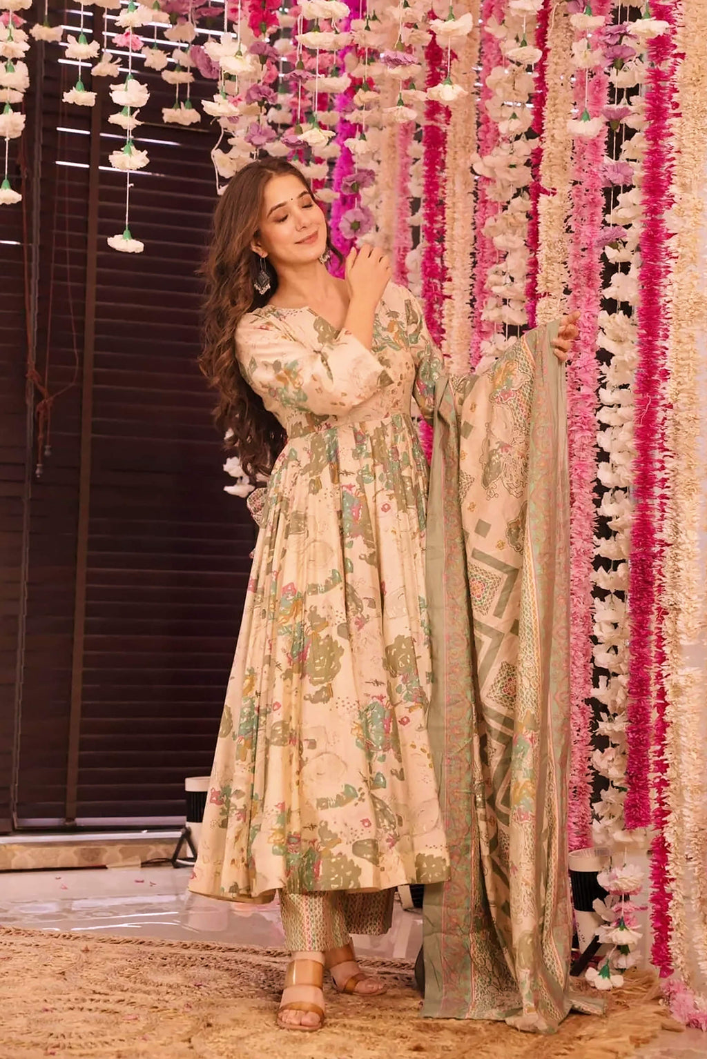 Sonakshi Women's Peach Maslin Digital Print Full Round Flair Anarkali Gown Set With Dupatta | Grocsy