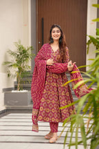 Sonakshi Women's Maharani Maslin Digital Print Full Round Flair Anarkali Gown Set With Dupatta | Grocsy