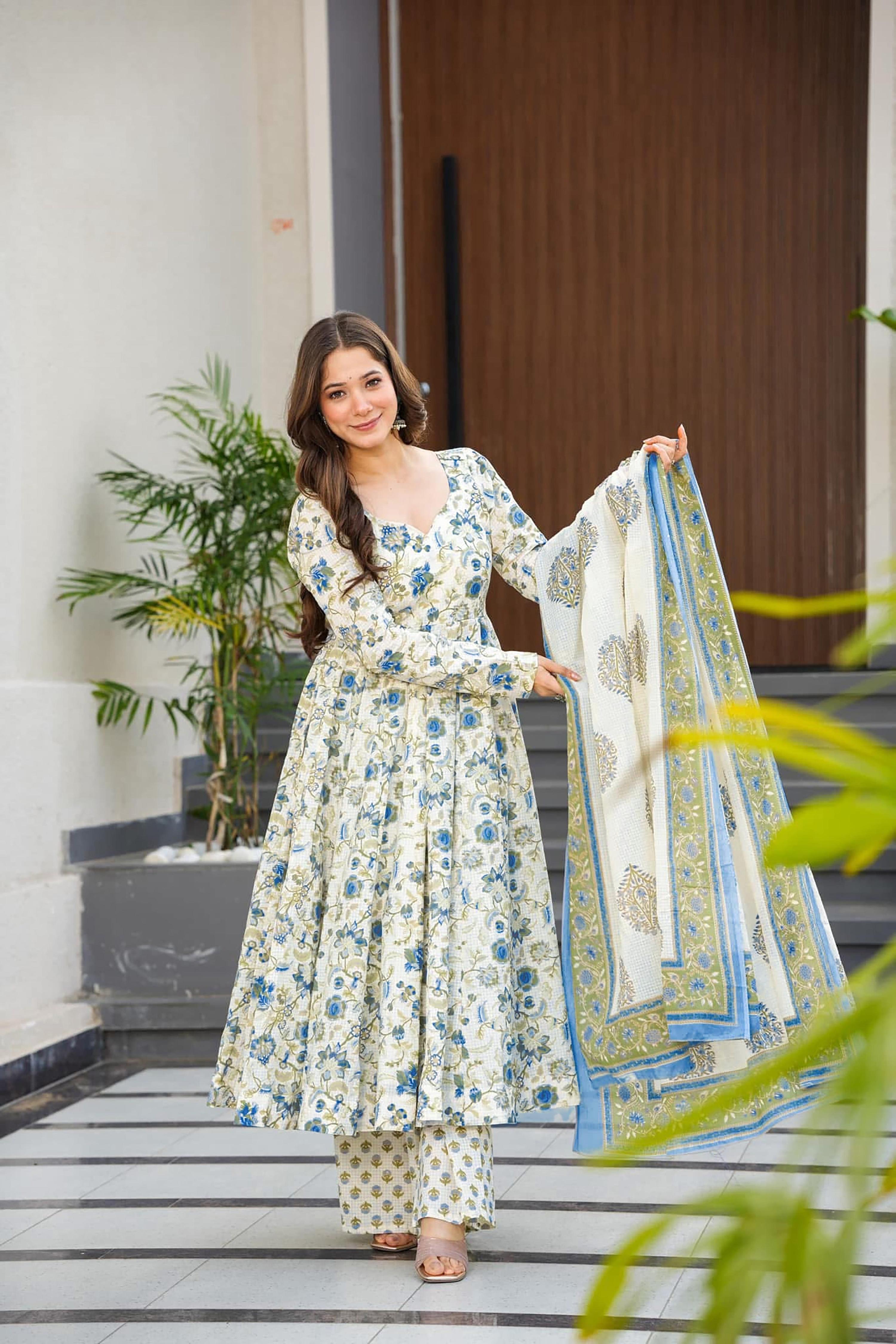 Sonakshi Women's Offwhite Maslin Digital Print Full Round Flair Anarkali Gown Set With Dupatta | Grocsy