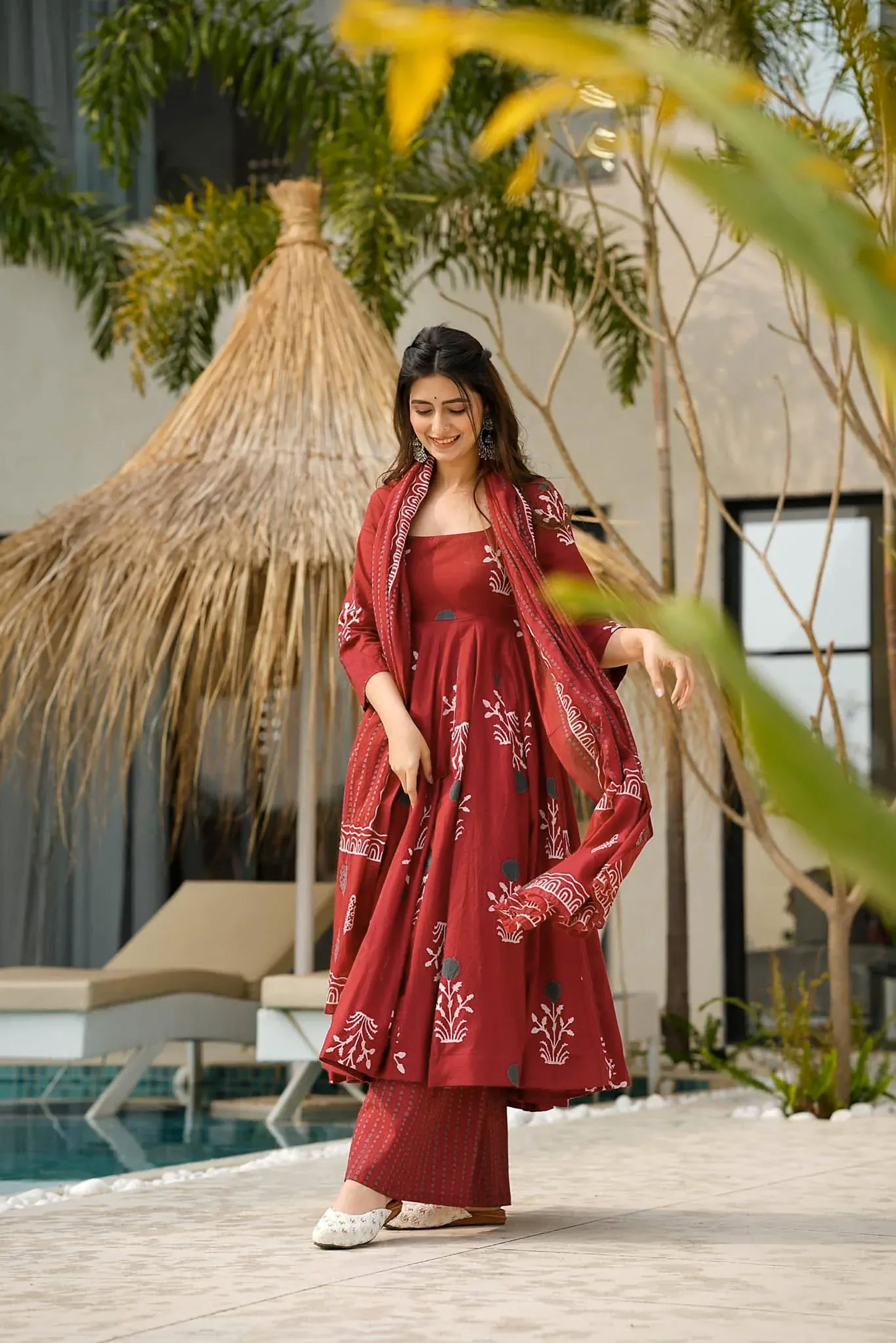 Sonakshi Women's Marron Mal cottan Digital Print Full Round Flair Anarkali Gown Set With Dupatta | Grocsy