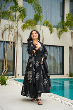 Sonakshi Women's Black Mal cottan Digital Print Full Round Flair Anarkali Gown Set With Dupatta | Grocsy