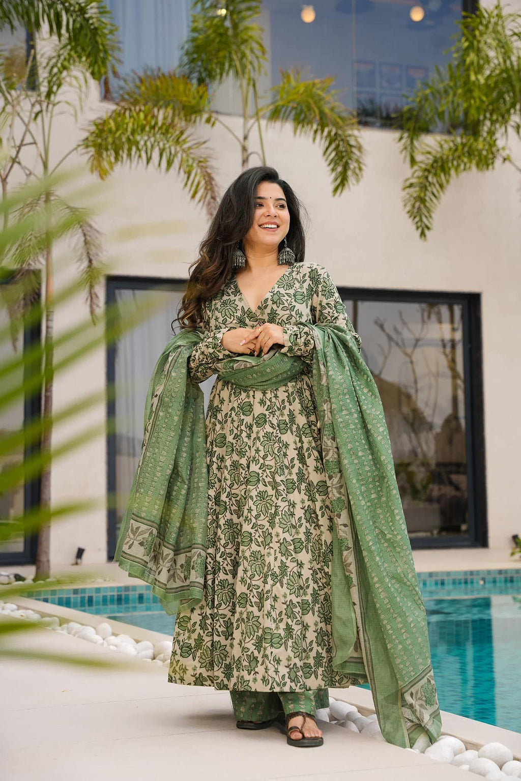Sonakshi Women's Green Mal cottan Digital Print Full Round Flair Anarkali Gown Set With Dupatta | Grocsy