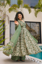 Sonakshi Women's Green Mal cottan Digital Print Full Round Flair Anarkali Gown Set With Dupatta | Grocsy