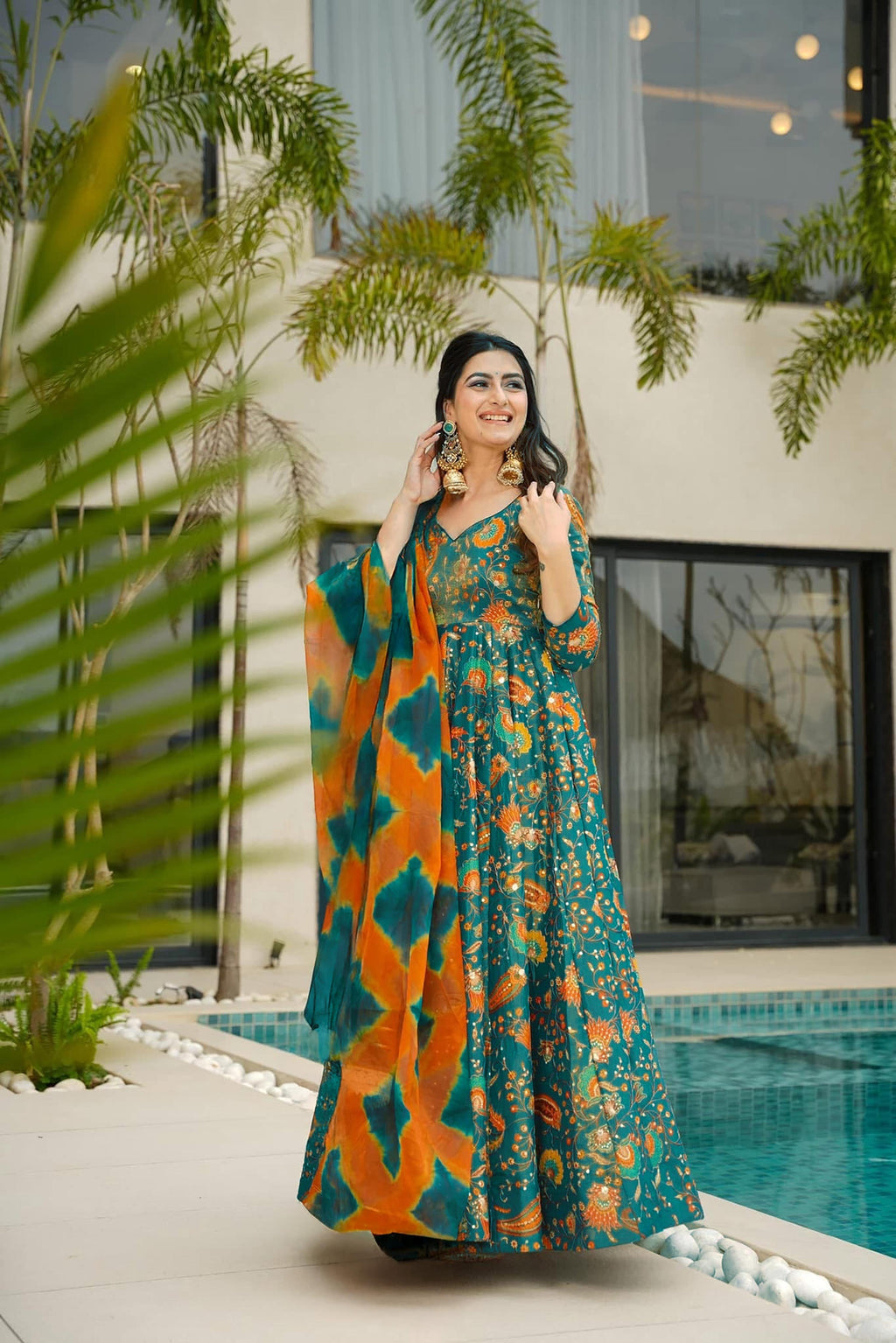 Sonakshi Women's Green Silk Digital Print Full Round Flair Anarkali Gown Set With Dupatta | Grocsy