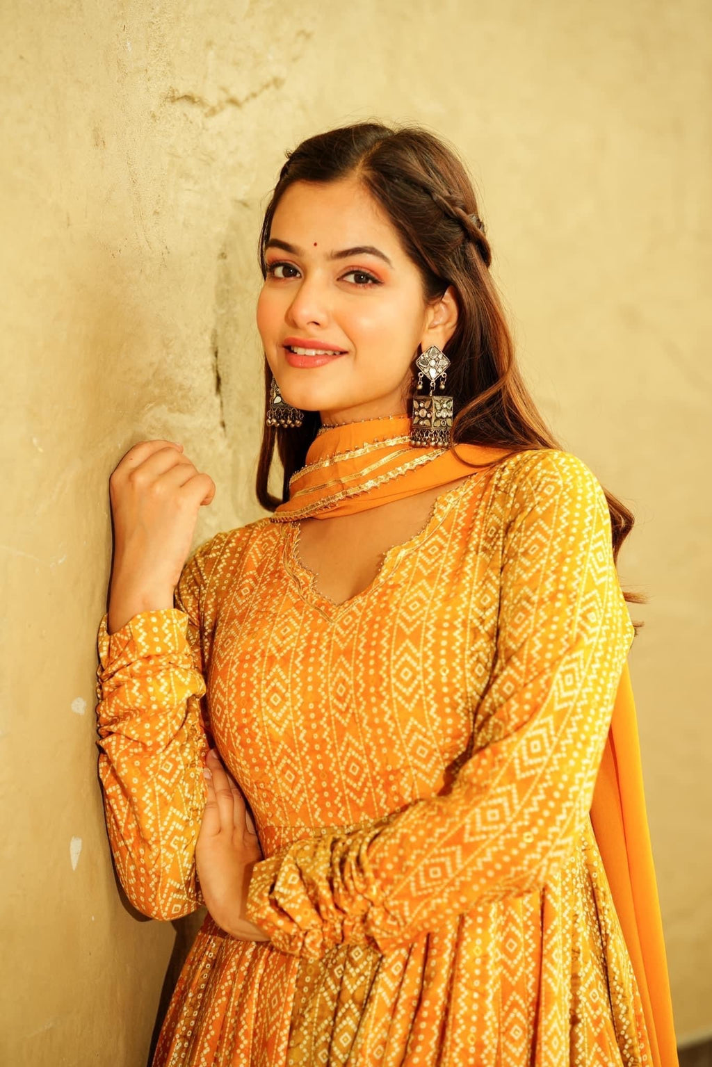 Sonakshi Women's Yellow Georgette Digital Print Full Round Flair Anarkali Gown Set With Dupatta | Grocsy