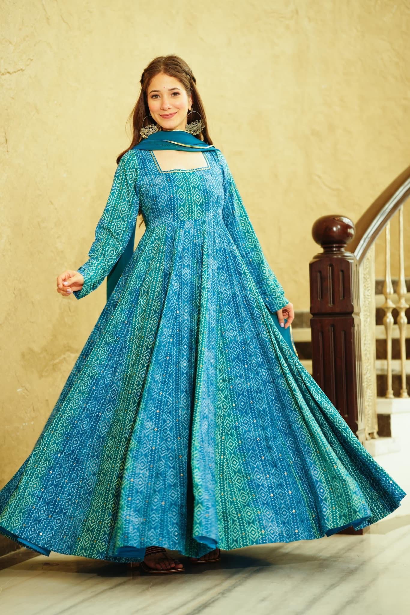 Sonakshi Women's Blue Georgette Digital Print Full Round Flair Anarkali Gown Set With Dupatta | Grocsy