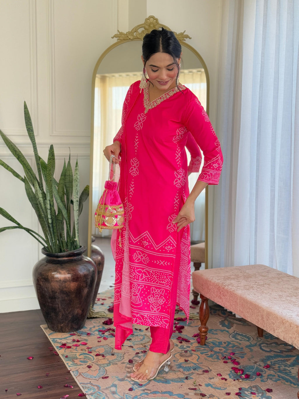 Sonakshi Women's Pink French Crepe Kurta Set with Dupatta | Grocsy