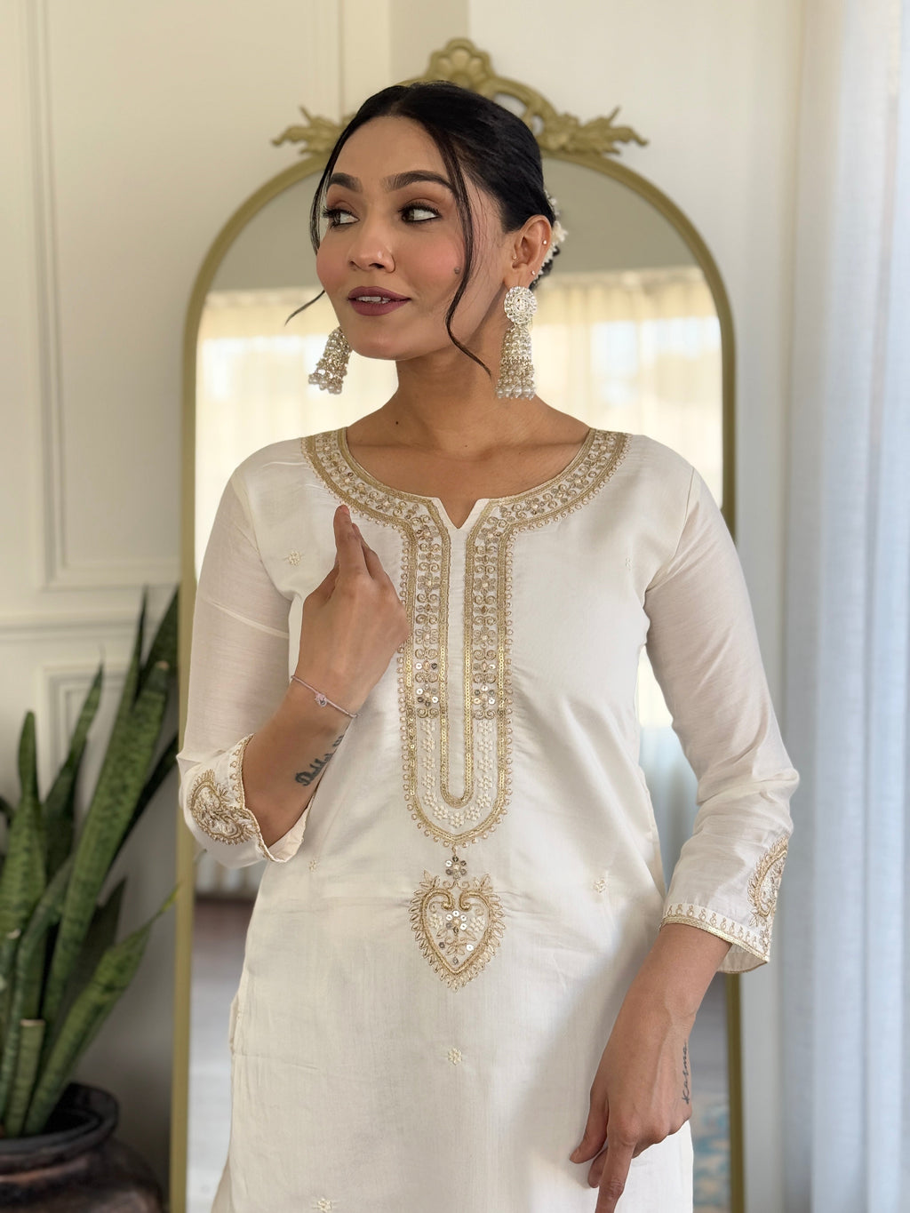 Sonakshi Women's Cream Viscose Chanderi Kurta Set with Dupatta | Grocsy