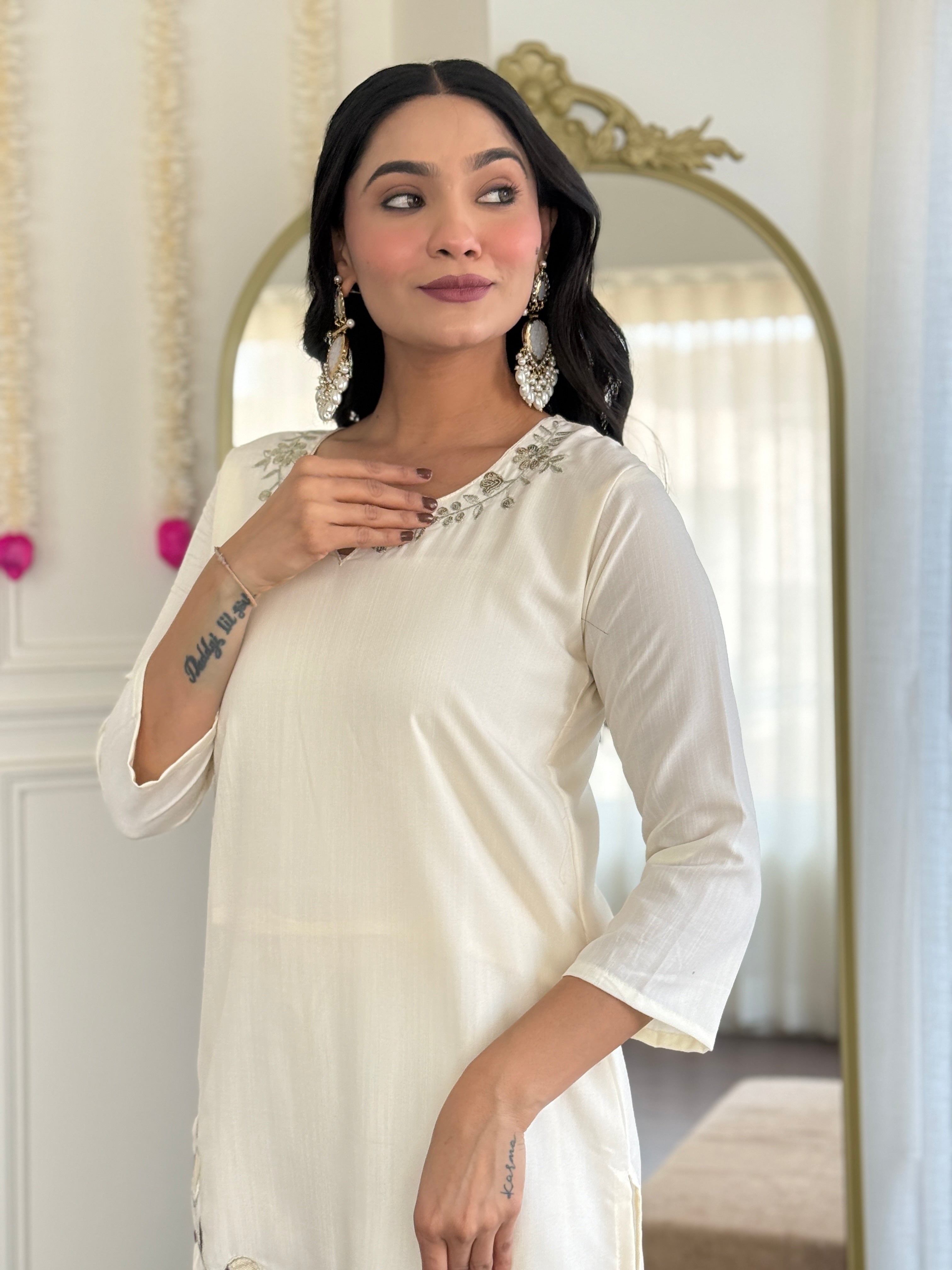 Sonakshi Women's Off White Viscose Rayon Kurta Set with Dupatta | Grocsy