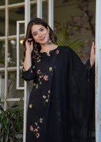 Sonakshi Women's Black Silk Blend Digital Kurta Set with Dupatta | Grocsy