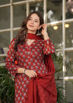 Sonakshi Women's Rust Pure Cotton Digital Print Kurta Set with Dupatta | Grocsy