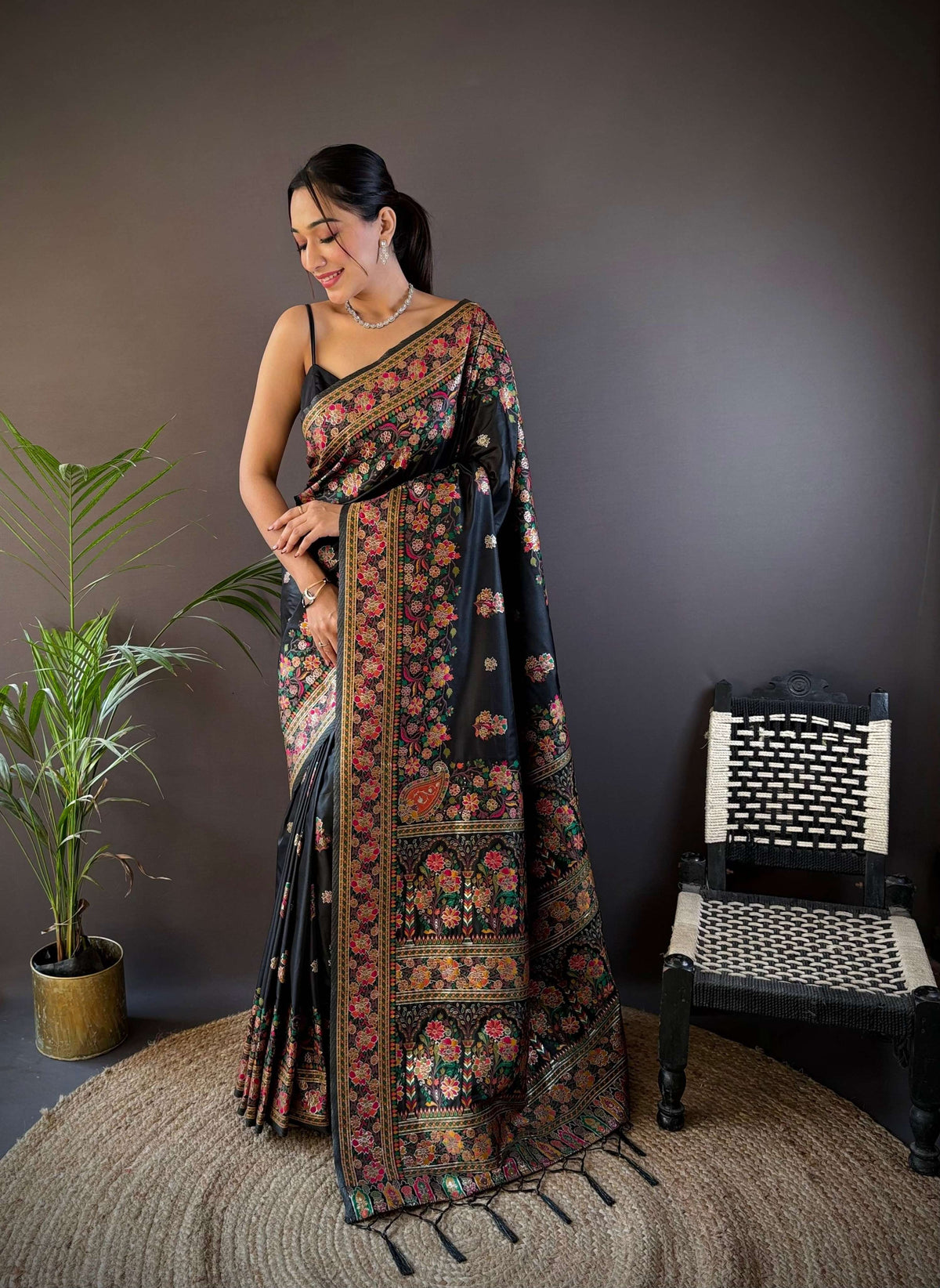 Sonakshi Women's Black Pashmina Silk Zari Woven Traditional Saree with Blouse | Grocsy