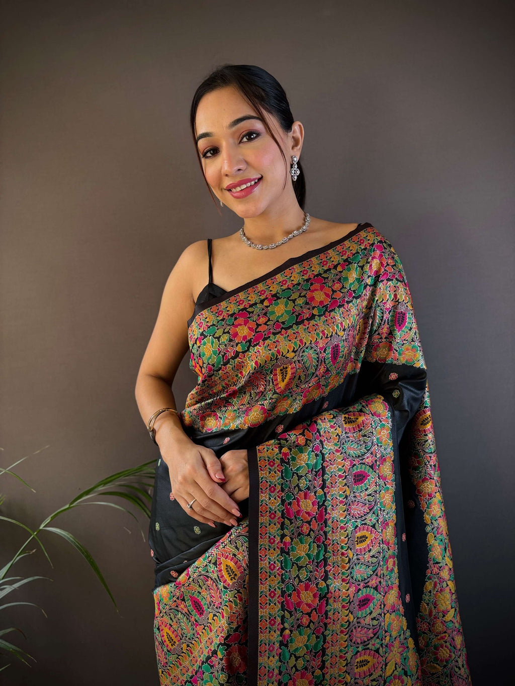 Sonakshi Women's Black Pashmina Silk Zari Woven Traditional Saree with Blouse | Grocsy
