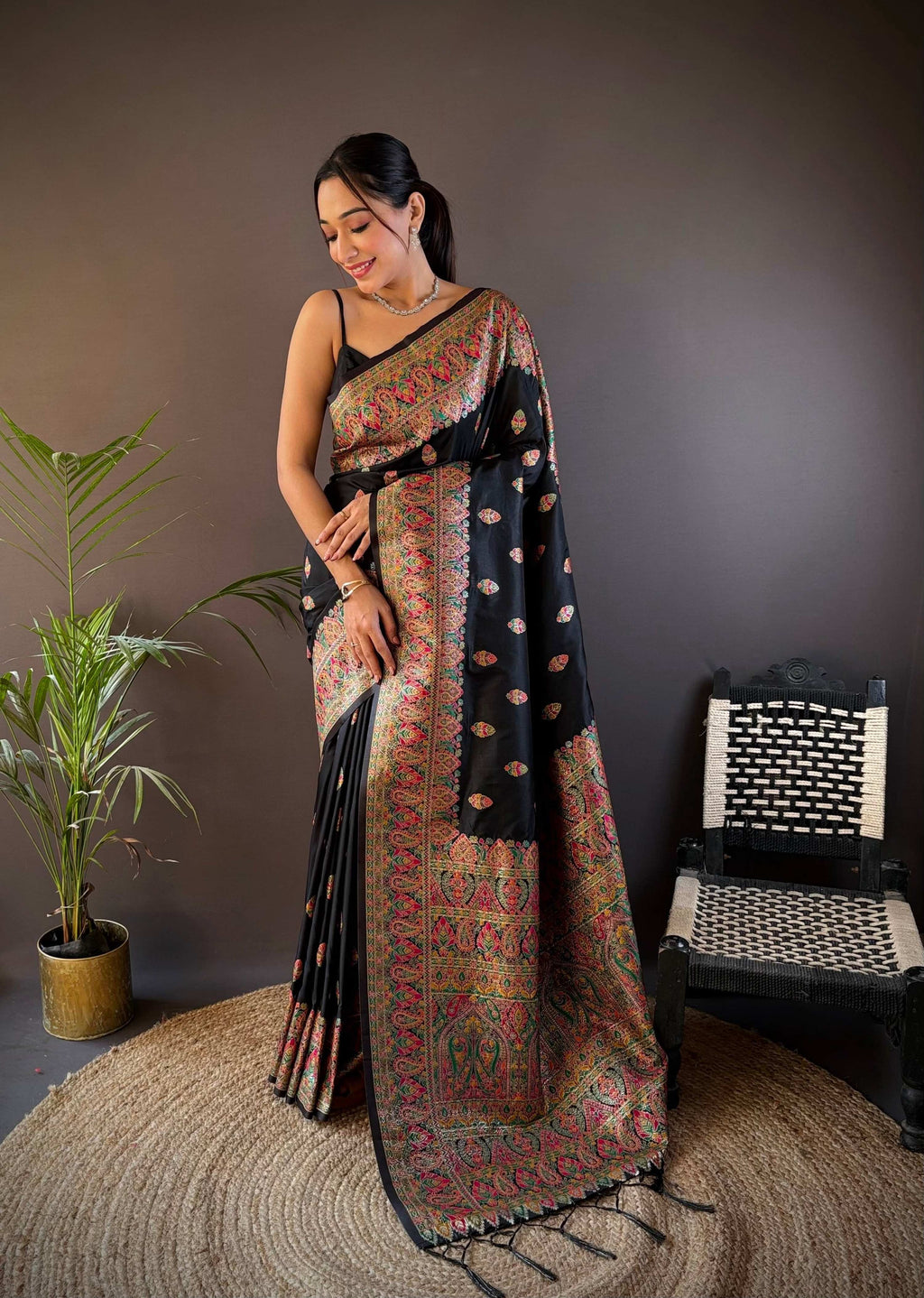 Sonakshi Women's Black Pashmina Silk Zari Woven Traditional Saree with Blouse | Grocsy