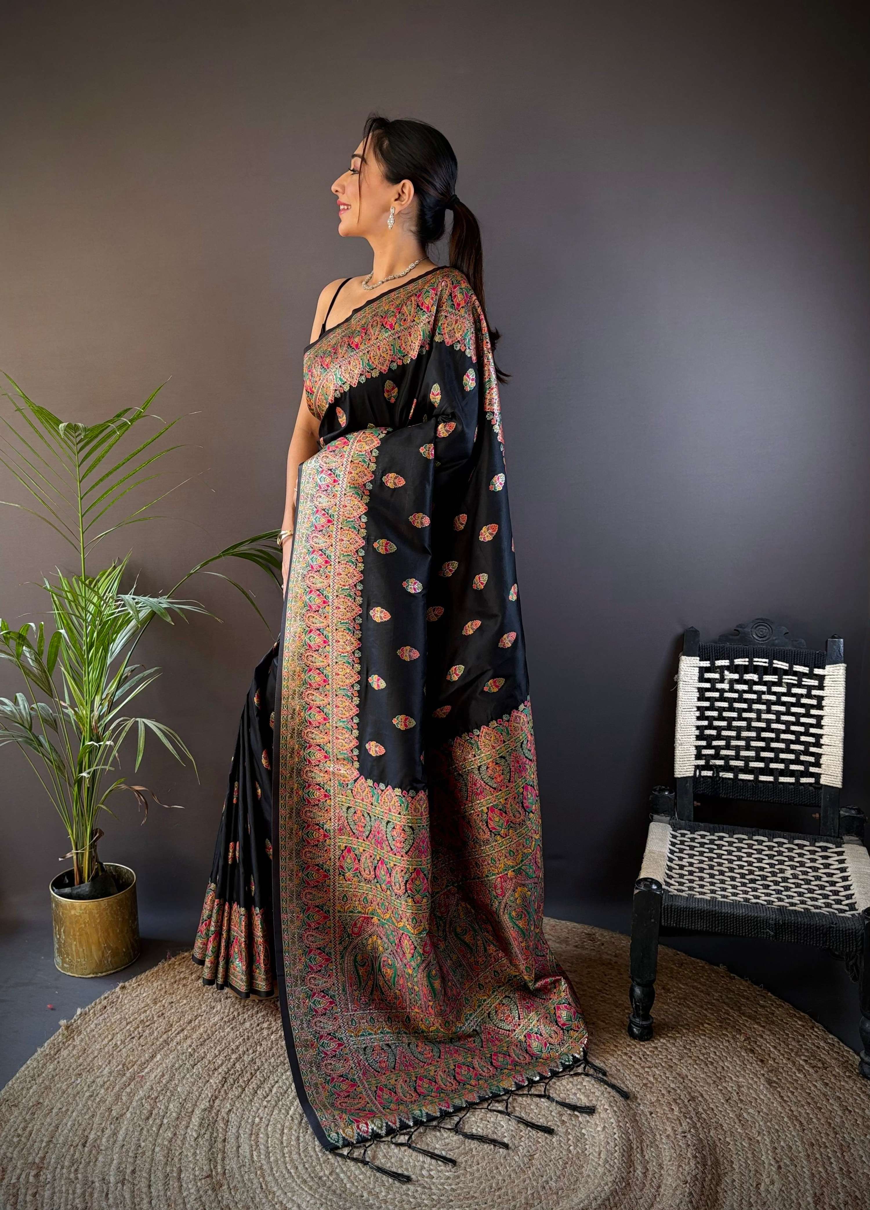 Sonakshi Women's Black Pashmina Silk Zari Woven Traditional Saree with Blouse | Grocsy