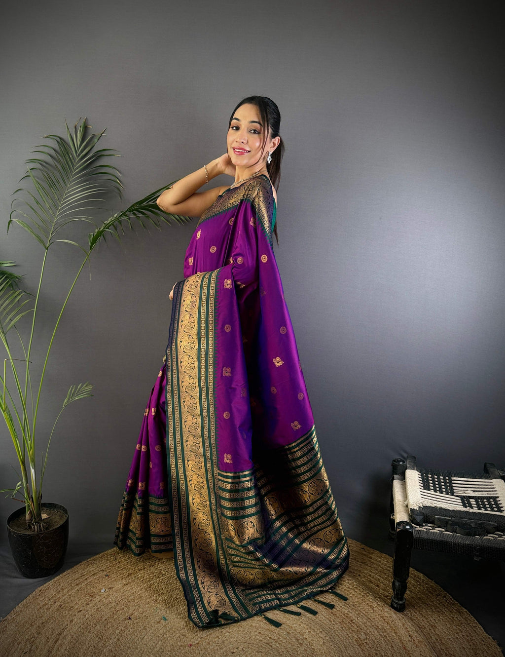 Sonakshi Women's Jamli Soft Silk Zari Woven Traditional Saree with Blouse | Grocsy