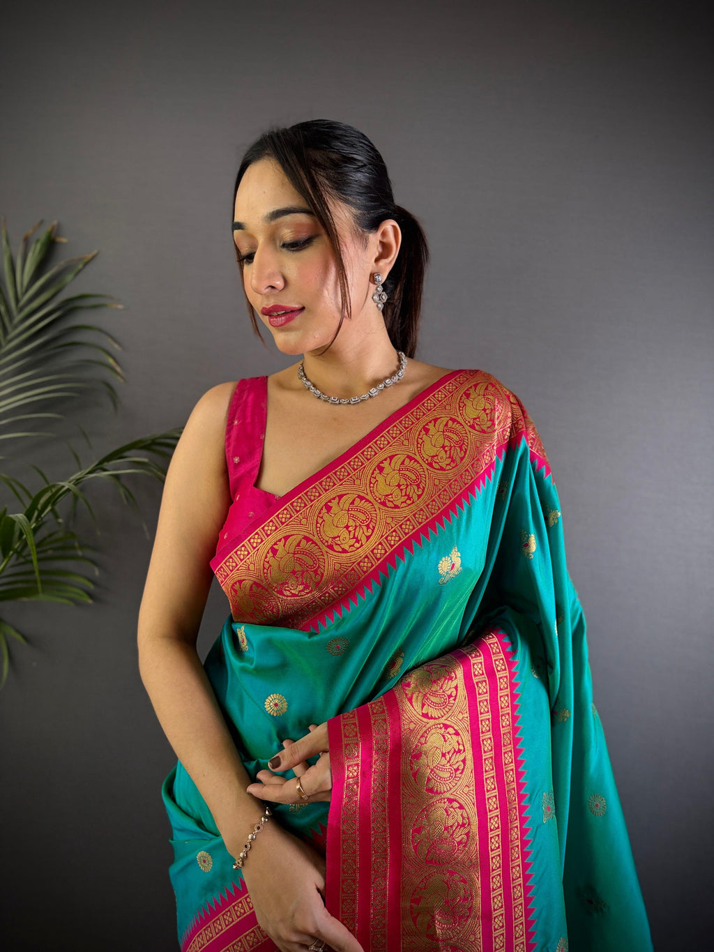 Sonakshi Women's Teal Soft Silk Zari Woven Traditional Saree with Blouse | Grocsy