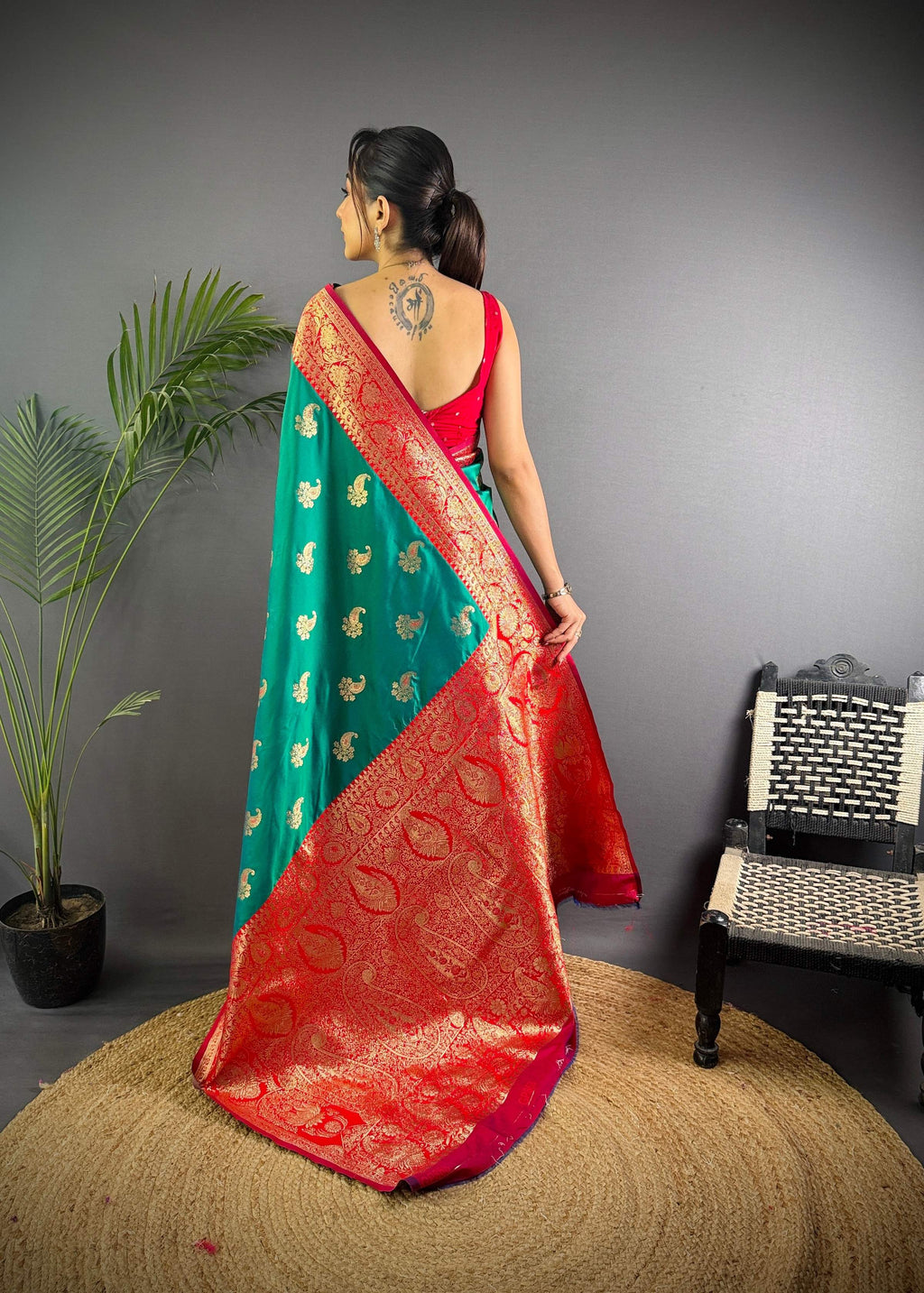 Sonakshi Women's Teal Banarasi Silk Zari Woven Traditional Saree with Blouse | Grocsy