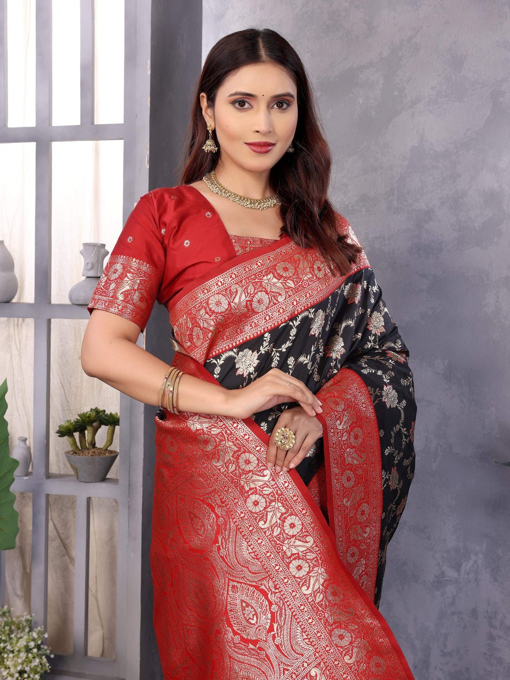 Sonakshi Women's Black Banarasi Silk Zari Woven Traditional Saree with Blouse | Grocsy