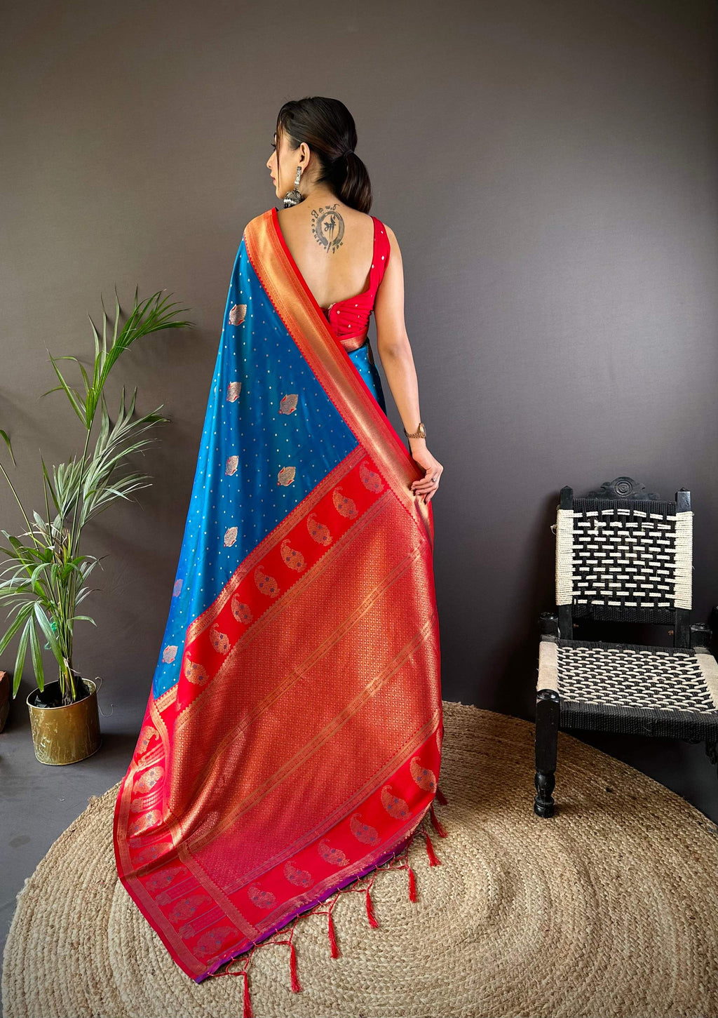 Sonakshi Women's Morepeach Banarasi Silk Zari Woven Traditional Saree with Blouse | Grocsy