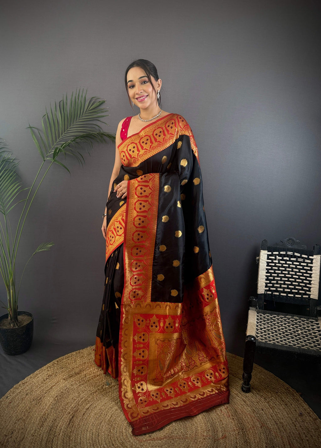 Sonakshi Women's Black Banarasi Silk Zari Woven Traditional Saree with Blouse | Grocsy