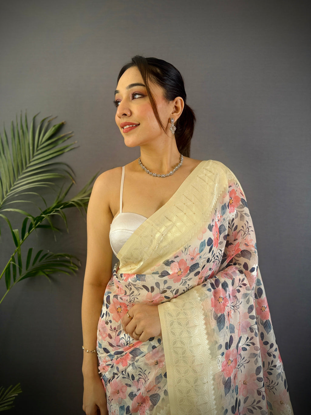 Sonakshi Women's Chandan Blend Silk Jacquard Woven Traditional Saree with Blouse | Grocsy