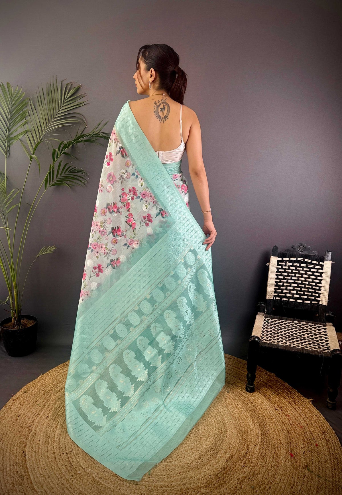 Sonakshi Women's Seagreen Blend Silk Jacquard Woven Traditional Saree with Blouse | Grocsy