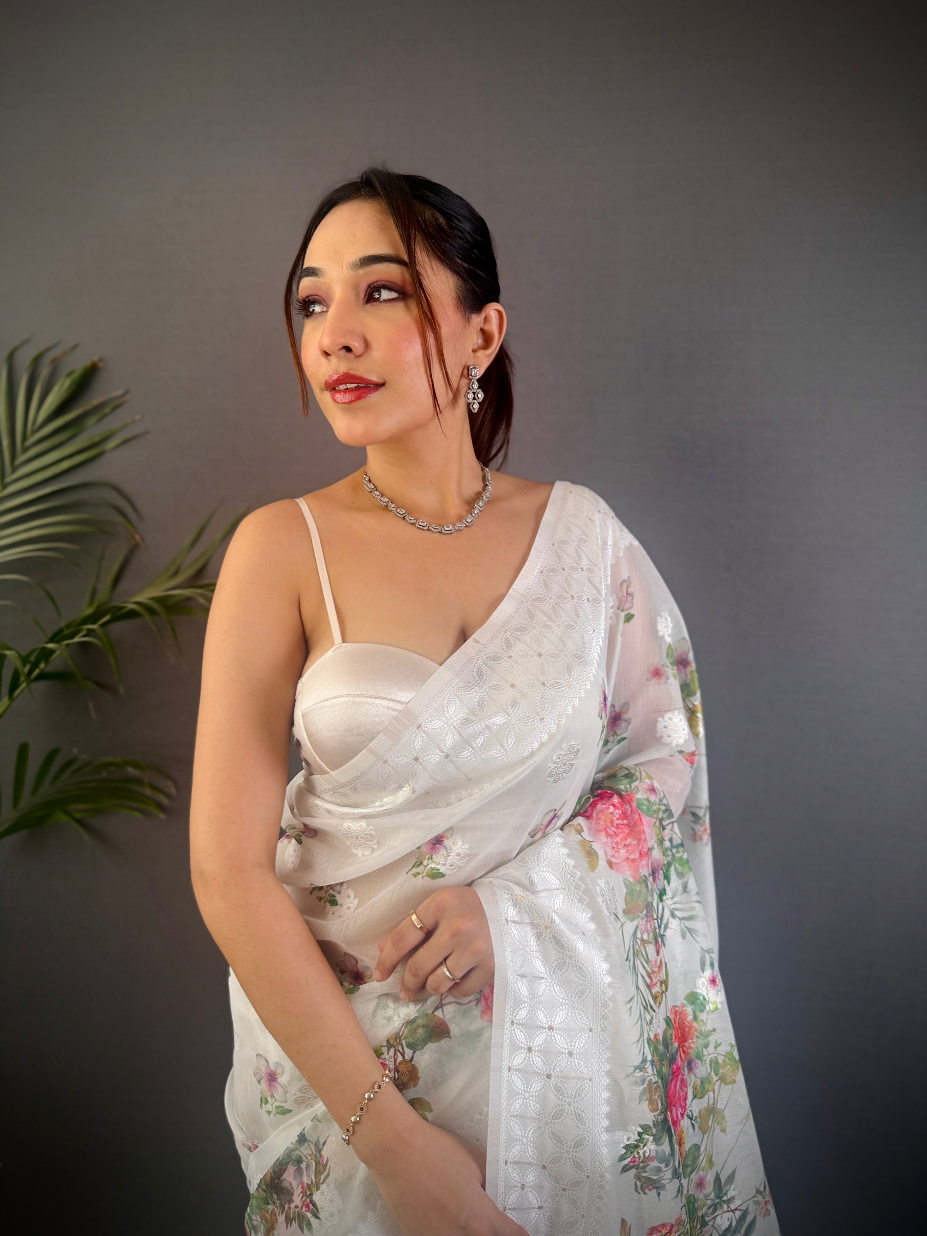 Sonakshi Women's White Blend Silk Jacquard Woven Traditional Saree with Blouse | Grocsy