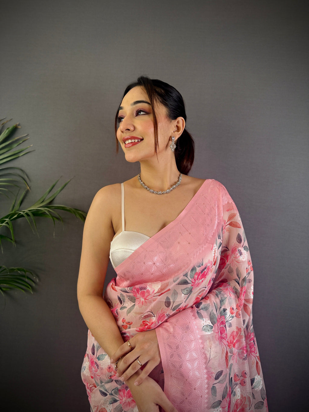 Sonakshi Women's Pink Blend Silk Jacquard Woven Traditional Saree with Blouse | Grocsy