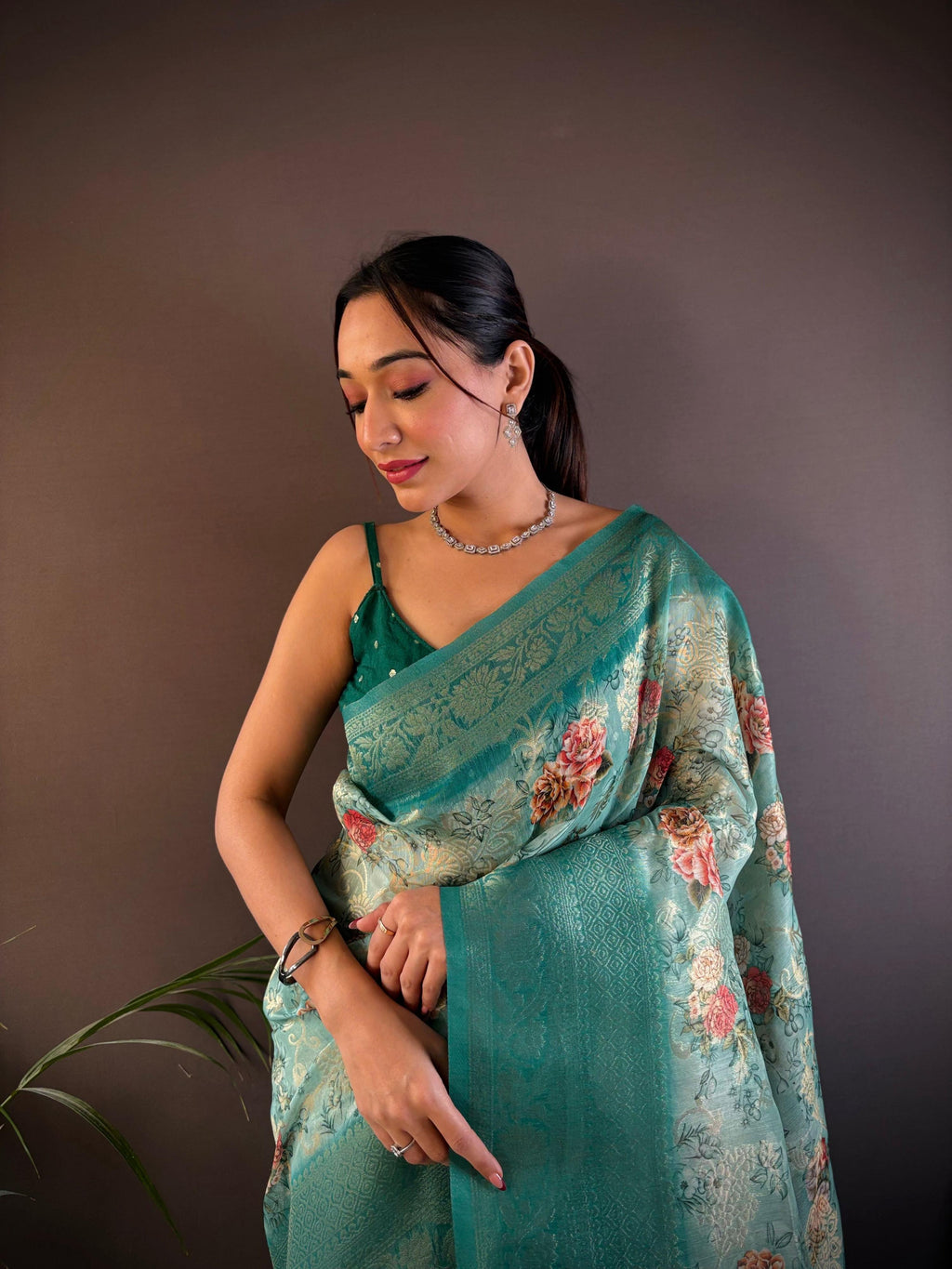 Sonakshi Women's Rama Blend Silk Jacquard Woven Traditional Saree with Blouse | Grocsy
