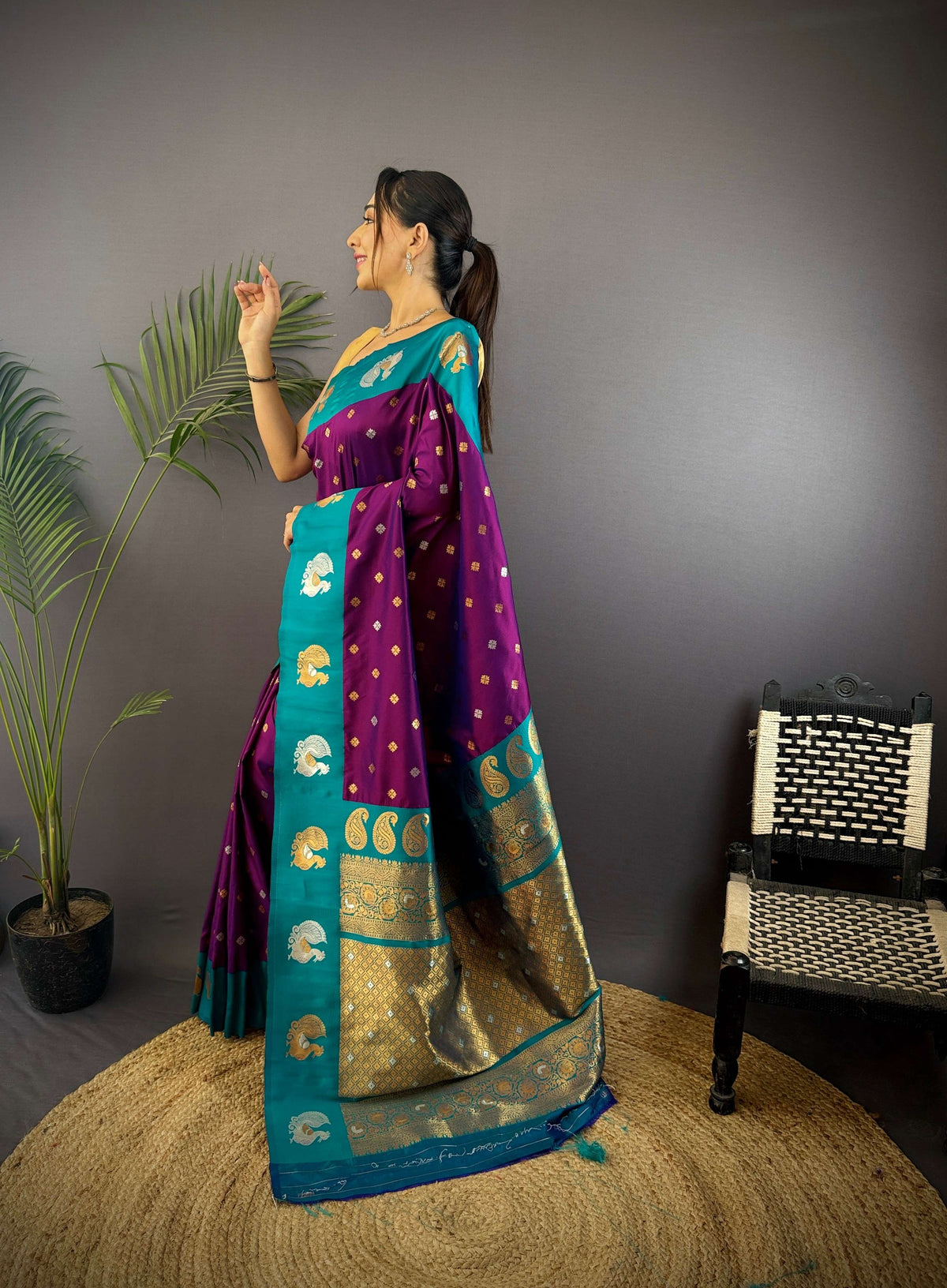 Sonakshi Women's Jamli Banarasi Silk Zari Weaving Saree with Blouse | Grocsy