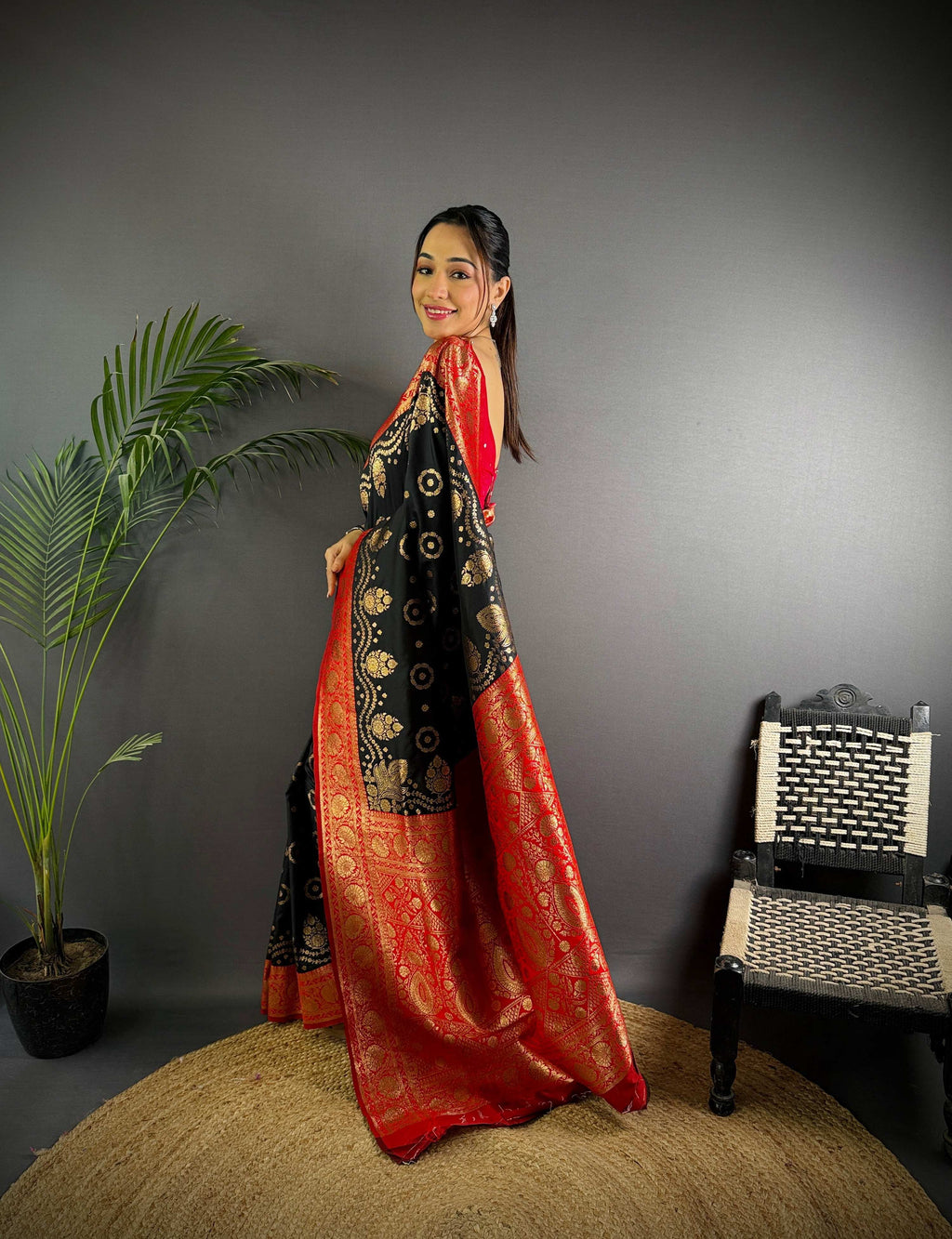 Sonakshi Women's Black Banarasi Silk Zari Weaving Saree with Blouse | Grocsy