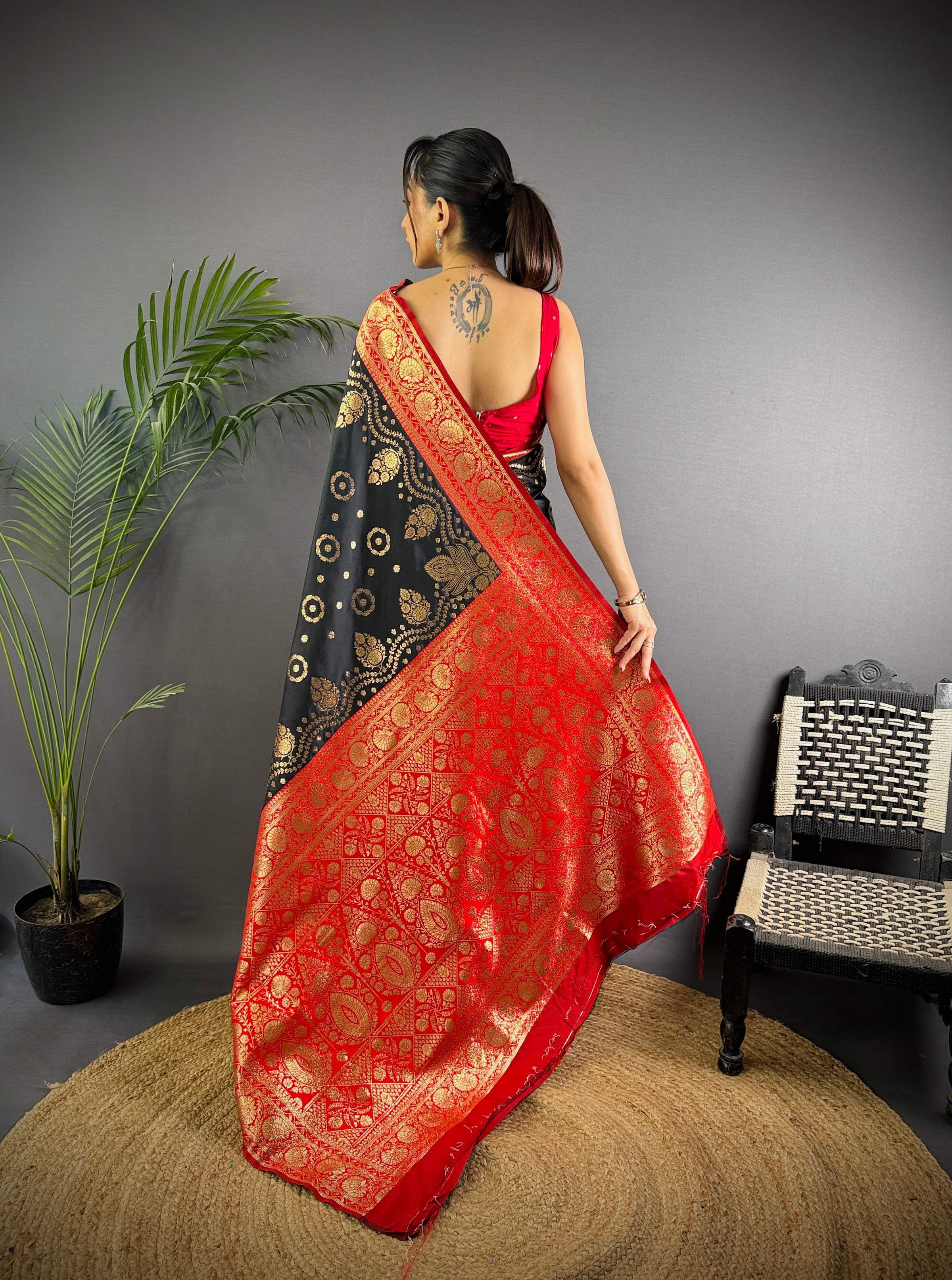Sonakshi Women's Black Banarasi Silk Zari Weaving Saree with Blouse | Grocsy