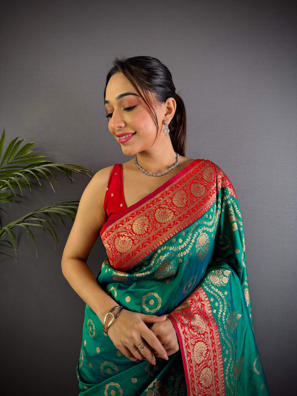 Sonakshi Women's Seagreen Banarasi Silk Zari Weaving Saree with Blouse | Grocsy