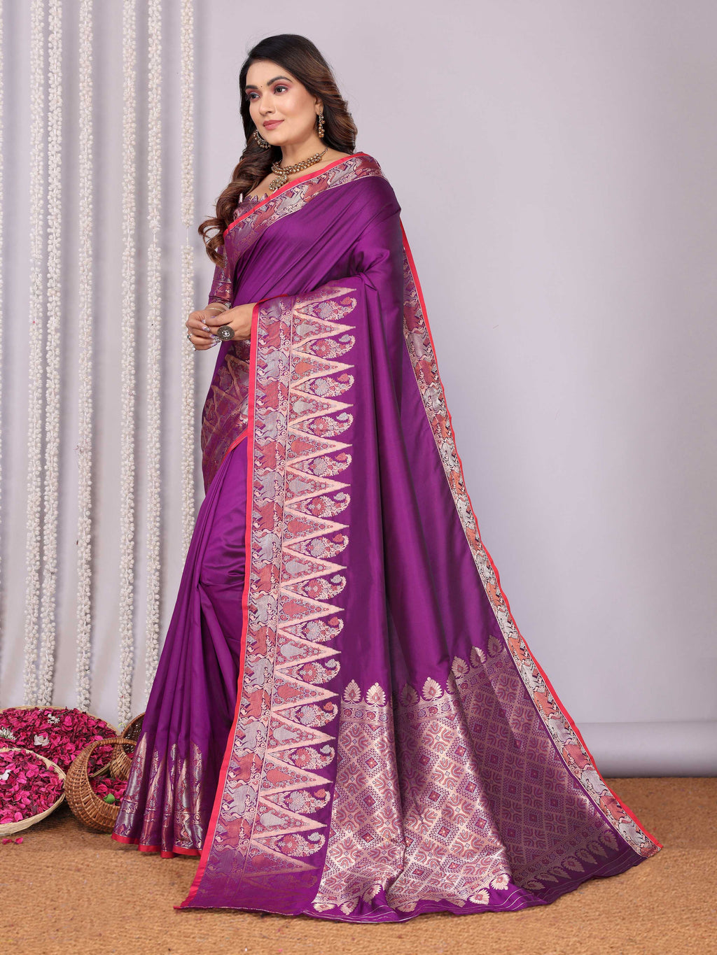 Sonakshi Women's Lavender Soft Silk Zari Weaving Saree with Blouse | Grocsy