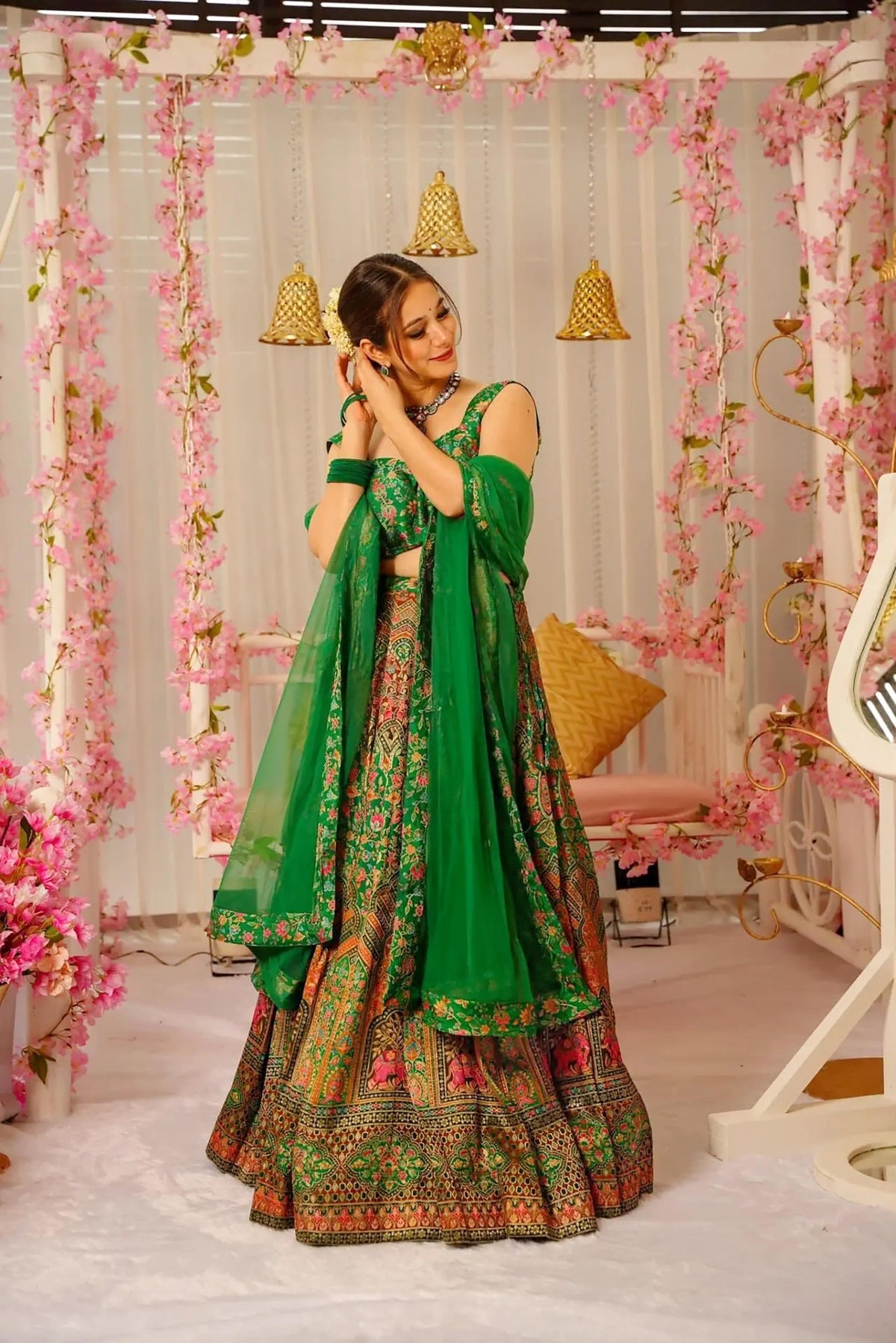 Sonakshi Women's Green Silk Digital Printed Lehenga Choli Set | Grocsy