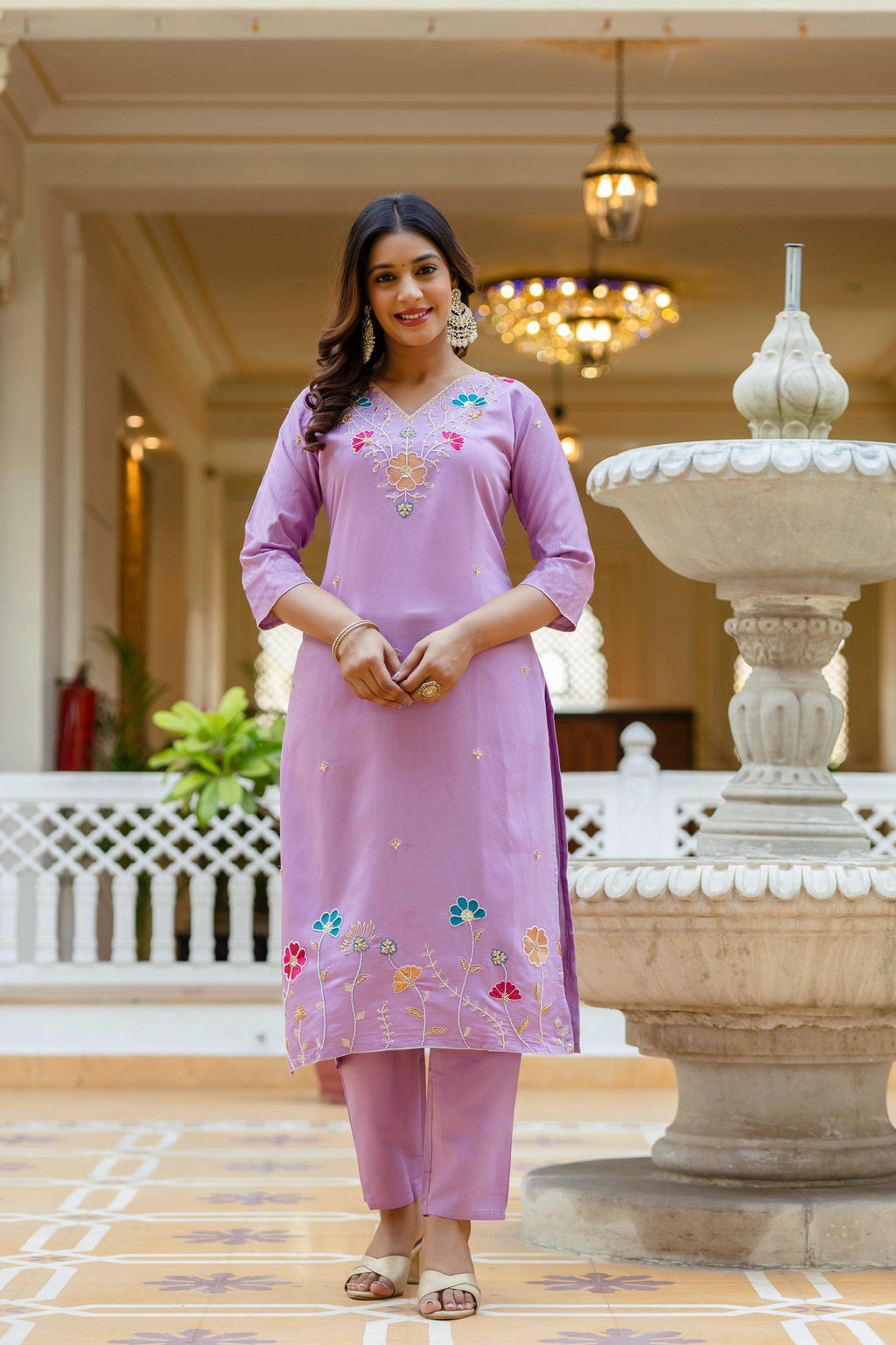 Sonakshi Women's Lavender Viscose Gadhwal Embroidered Beads Kurta Set with Dupatta | Grocsy