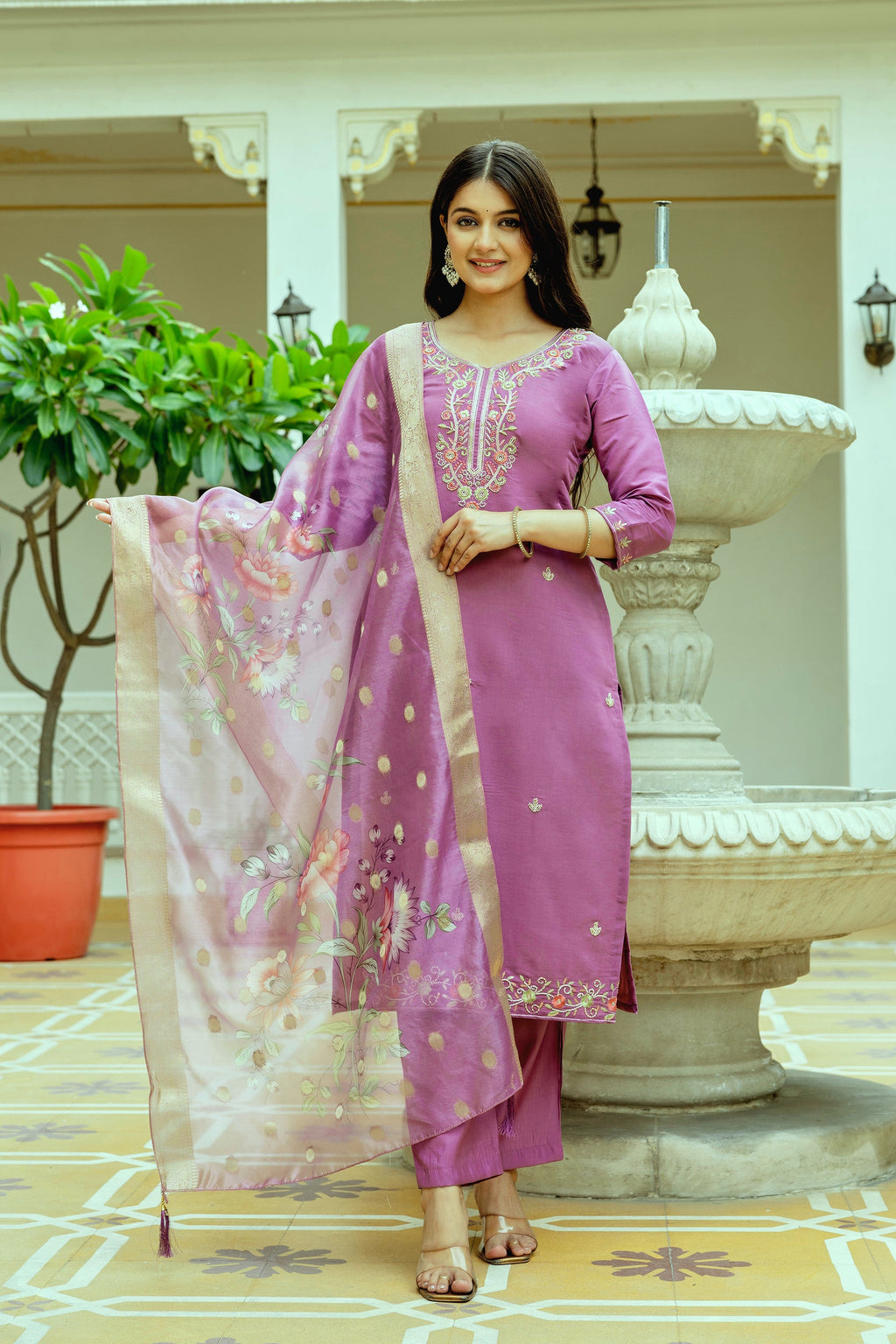 Sonakshi Women's Lavender Viscose Chanderi Silk Embroidered Beads Kurta Set with Dupatta | Grocsy