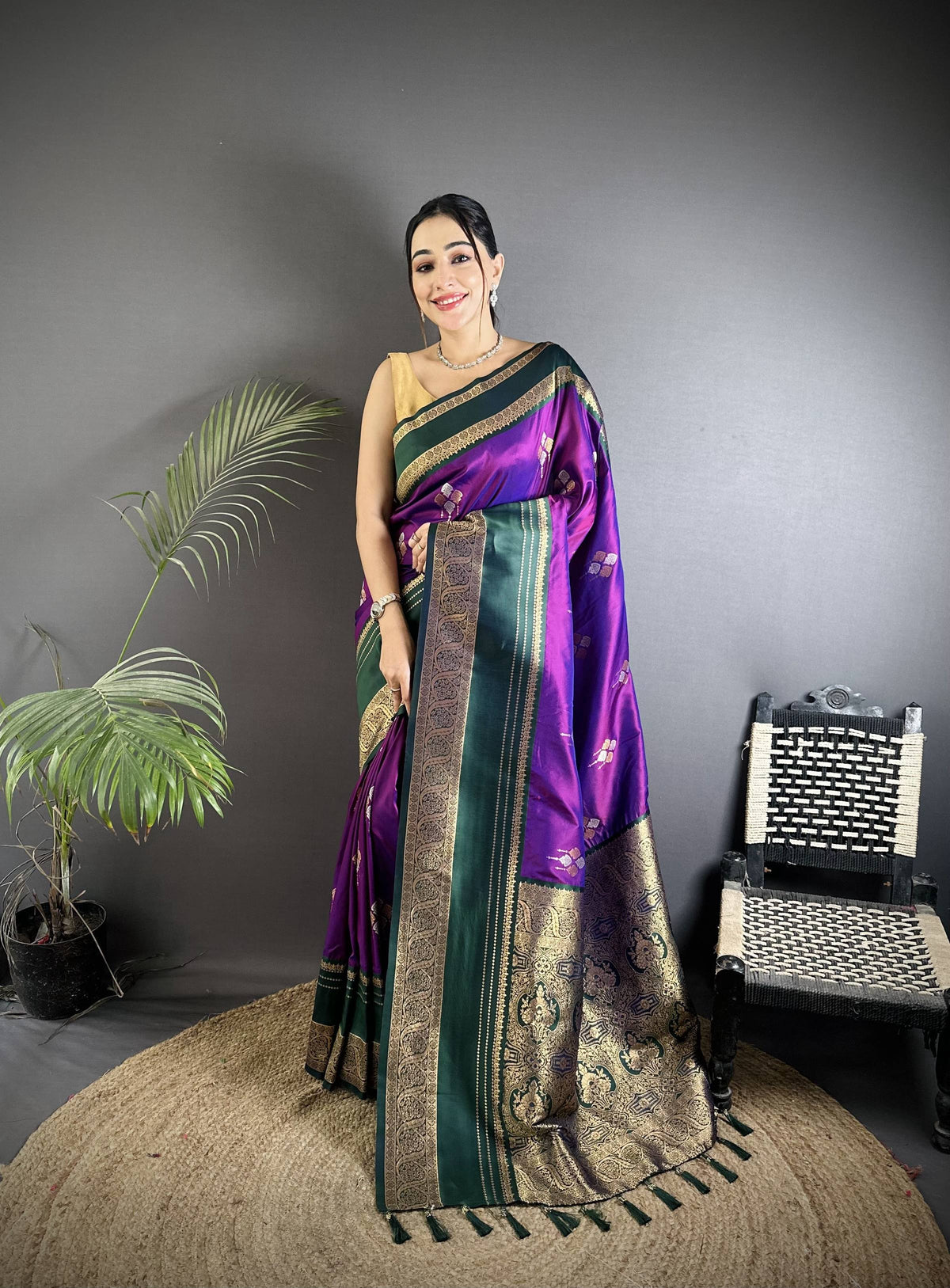 Sonakshi Women'S Purple Premium Soft Silk Zari Woven Traditional Saree With Blouse | Grocsy