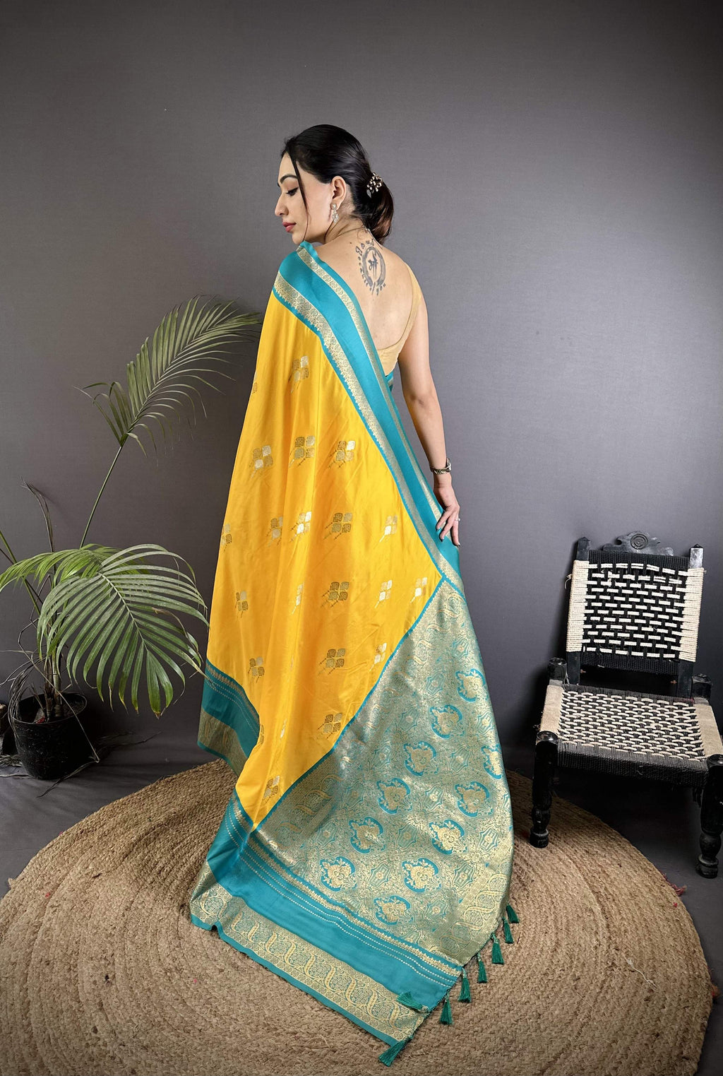 Sonakshi Women'S Yellow Premium Soft Silk Zari Woven Traditional Saree With Blouse | Grocsy