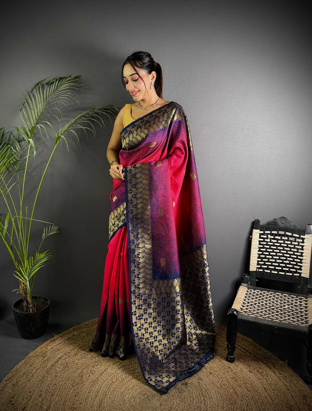 Sonakshi Women'S Pink Ikkat Silk Zari Woven Traditional Saree With Blouse | Grocsy