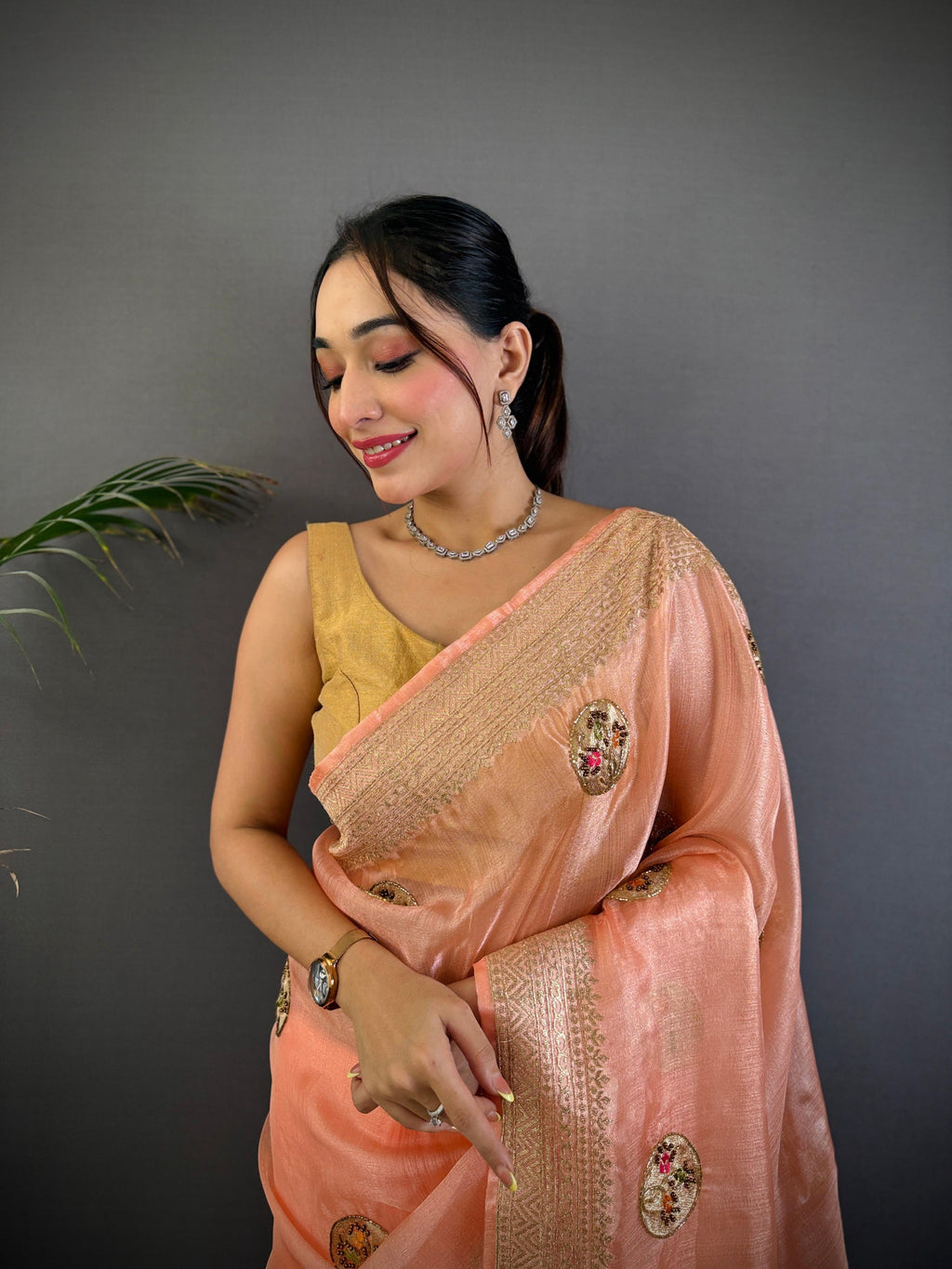 Sonakshi Women'S Peach Pure Organza Silk With Attractive Embroidery Work Traditional Saree With Blouse | Grocsy