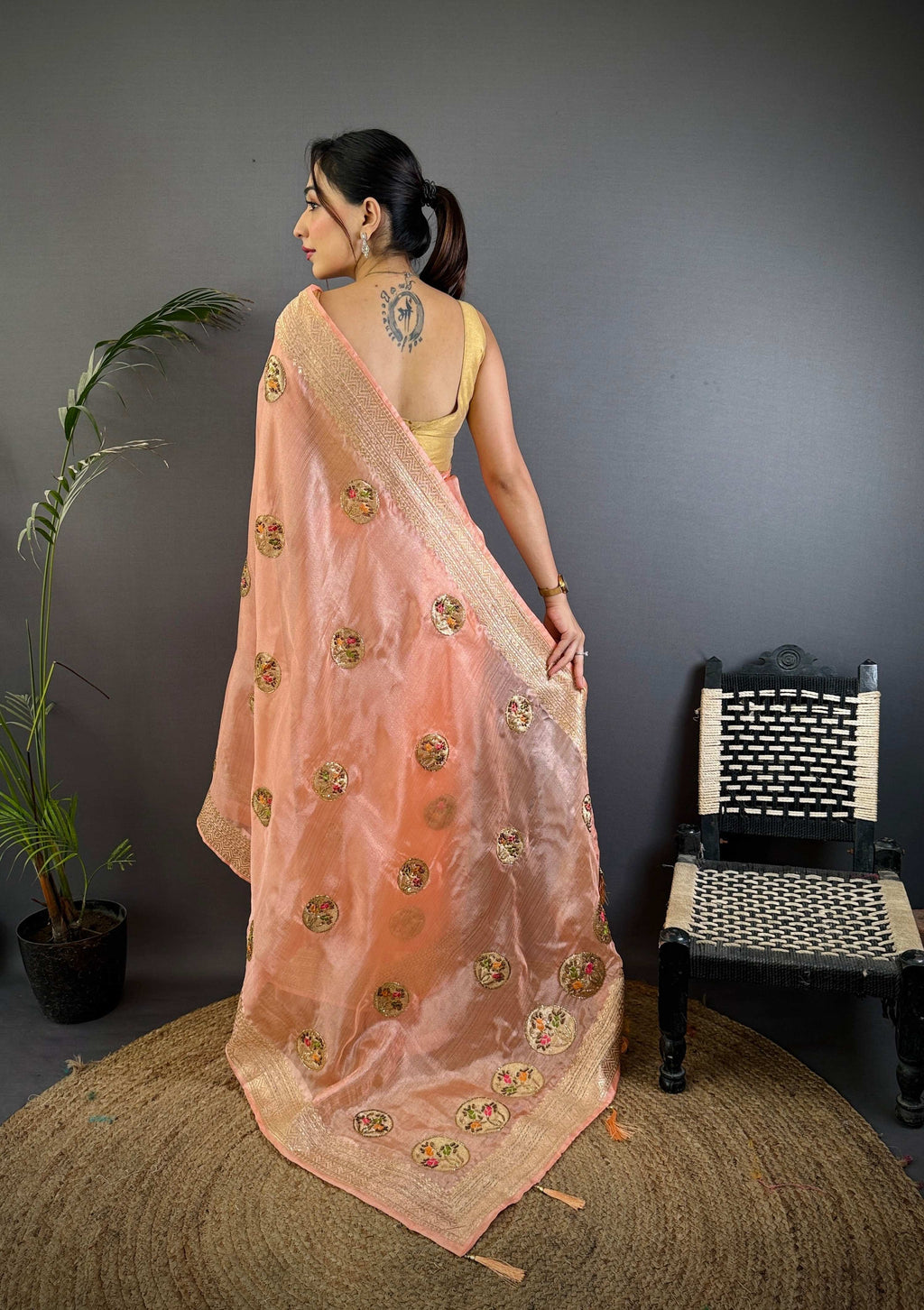 Sonakshi Women'S Peach Pure Organza Silk With Attractive Embroidery Work Traditional Saree With Blouse | Grocsy