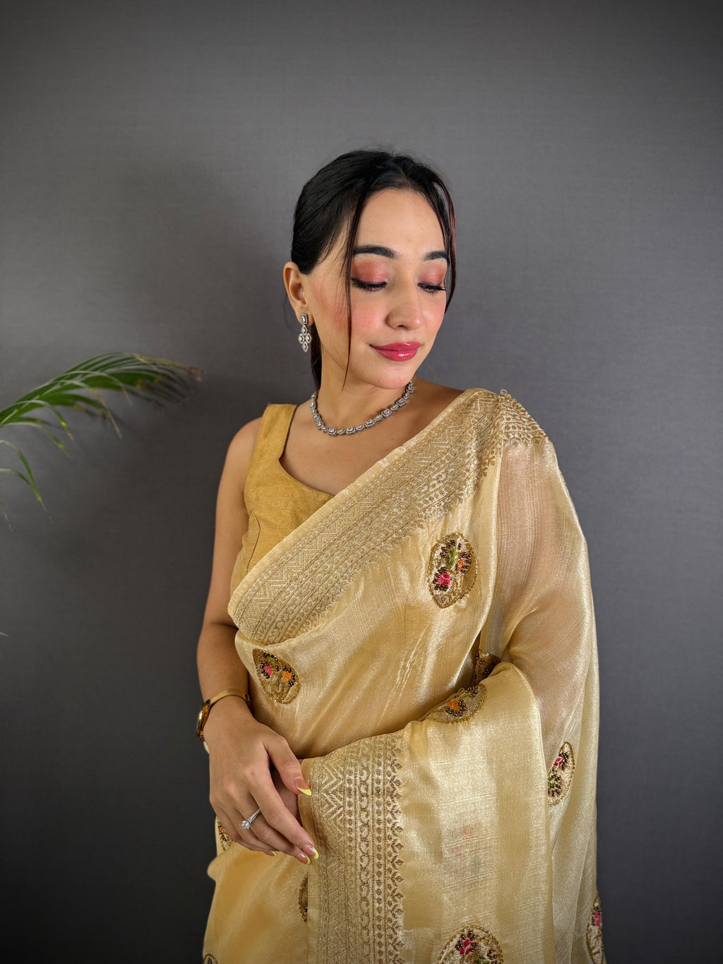Sonakshi Women'S Chandan Pure Organza Silk With Attractive Embroidery Work Traditional Saree With Blouse | Grocsy