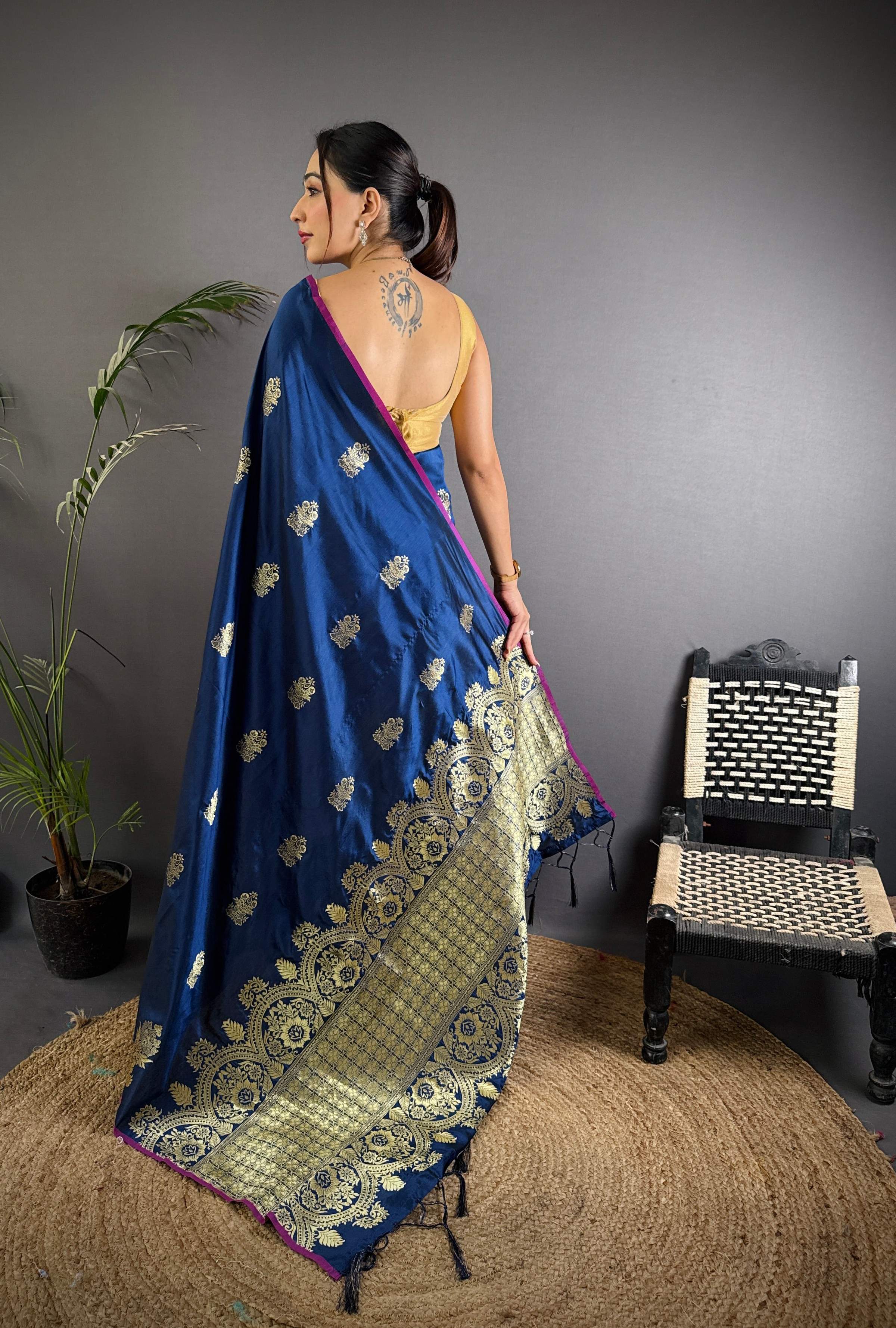 Sonakshi Women'S Blue Pure Lichi Silk With Weaving Zari Traditional Saree With Blouse | Grocsy