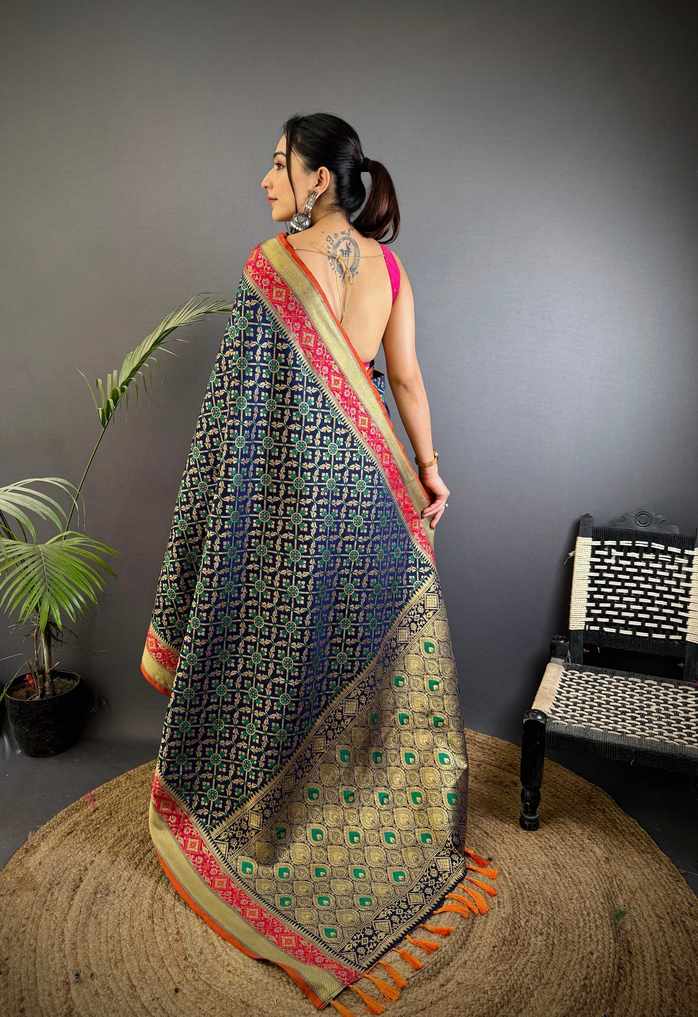 Sonakshi Women'S Black Banarasi Soft Patola Silk With Meena & Zari Weaving Traditional Saree With Blouse | Grocsy