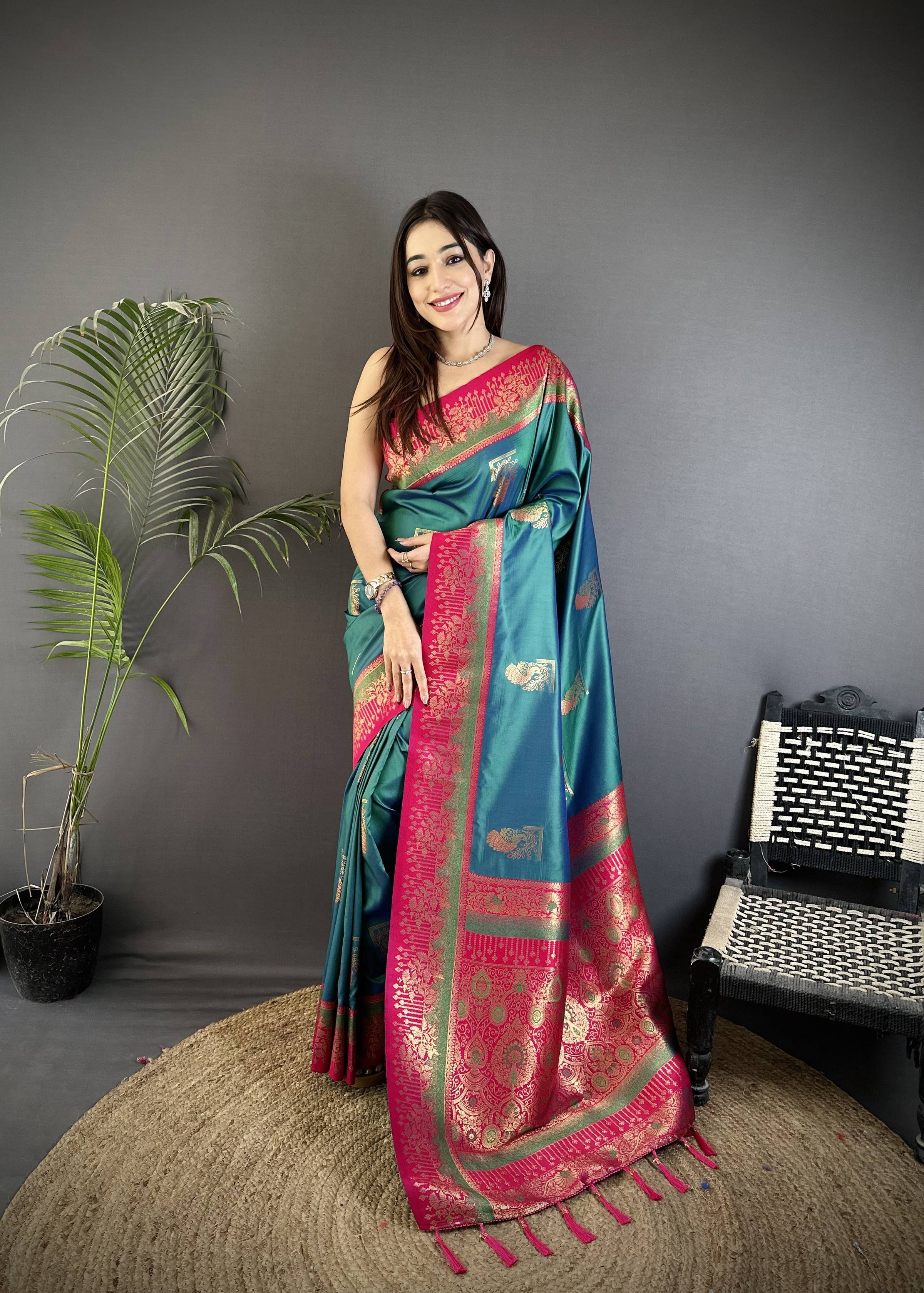 Sonakshi Women'S Teal Pure Soft Banarasi Silk With Contrast Weaving Border And Pallu Traditional Saree With Blouse | Grocsy