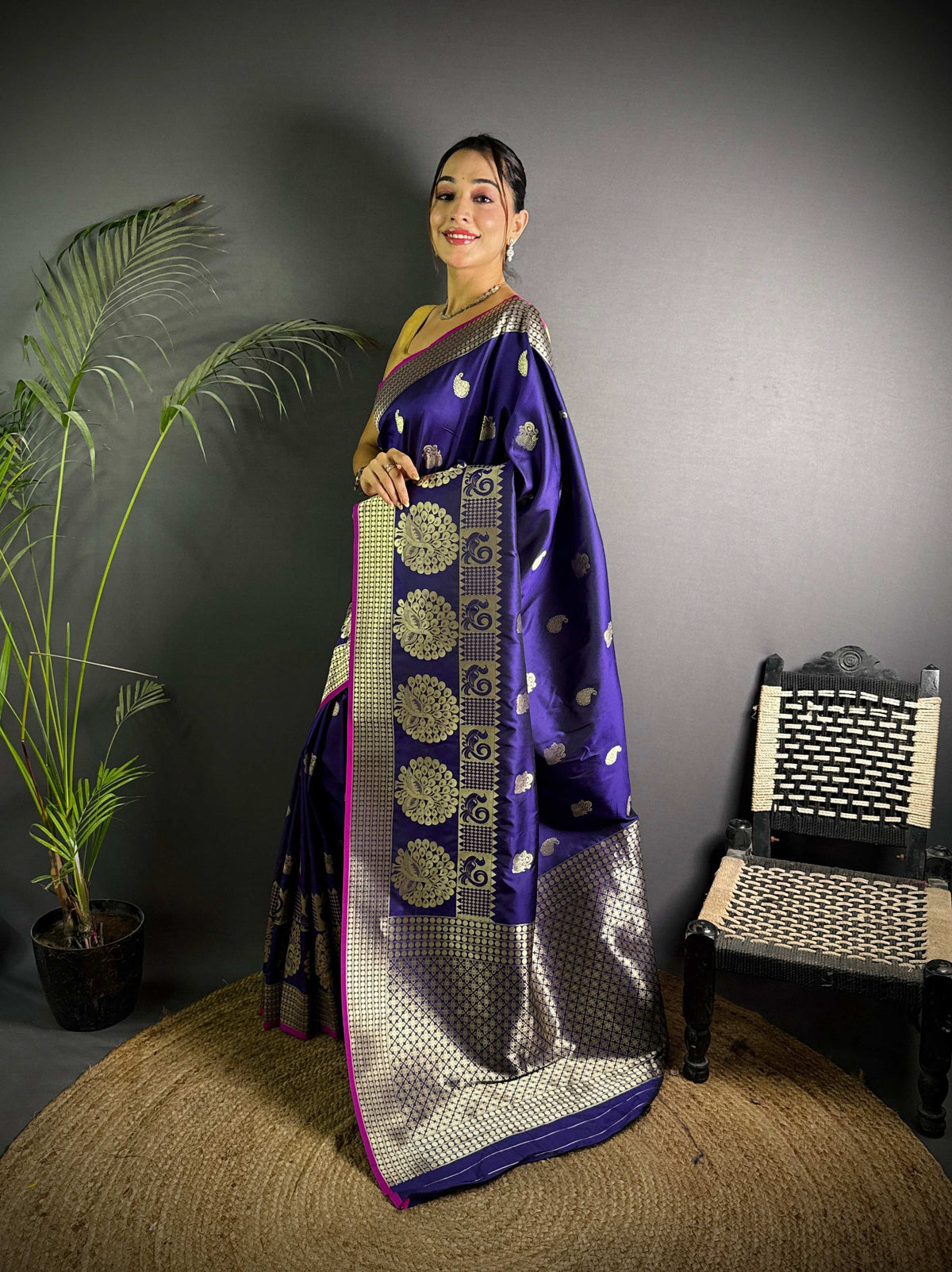 Sonakshi Women's Blue Soft Banarasi Lichi Silk Golden Zari Weaving Traditional Saree with Blouse | Grocsy